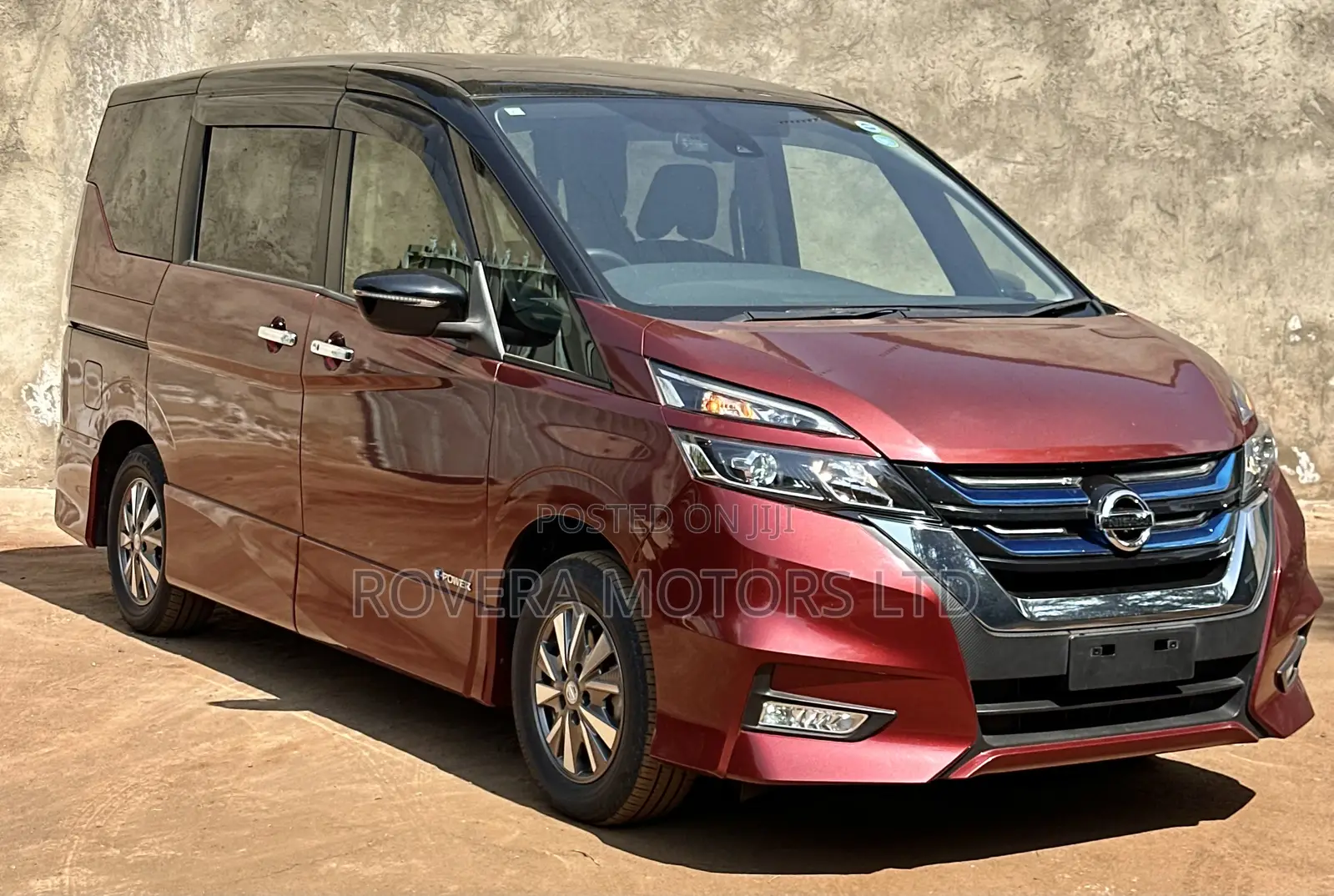 Nissan Serena 2019 Red