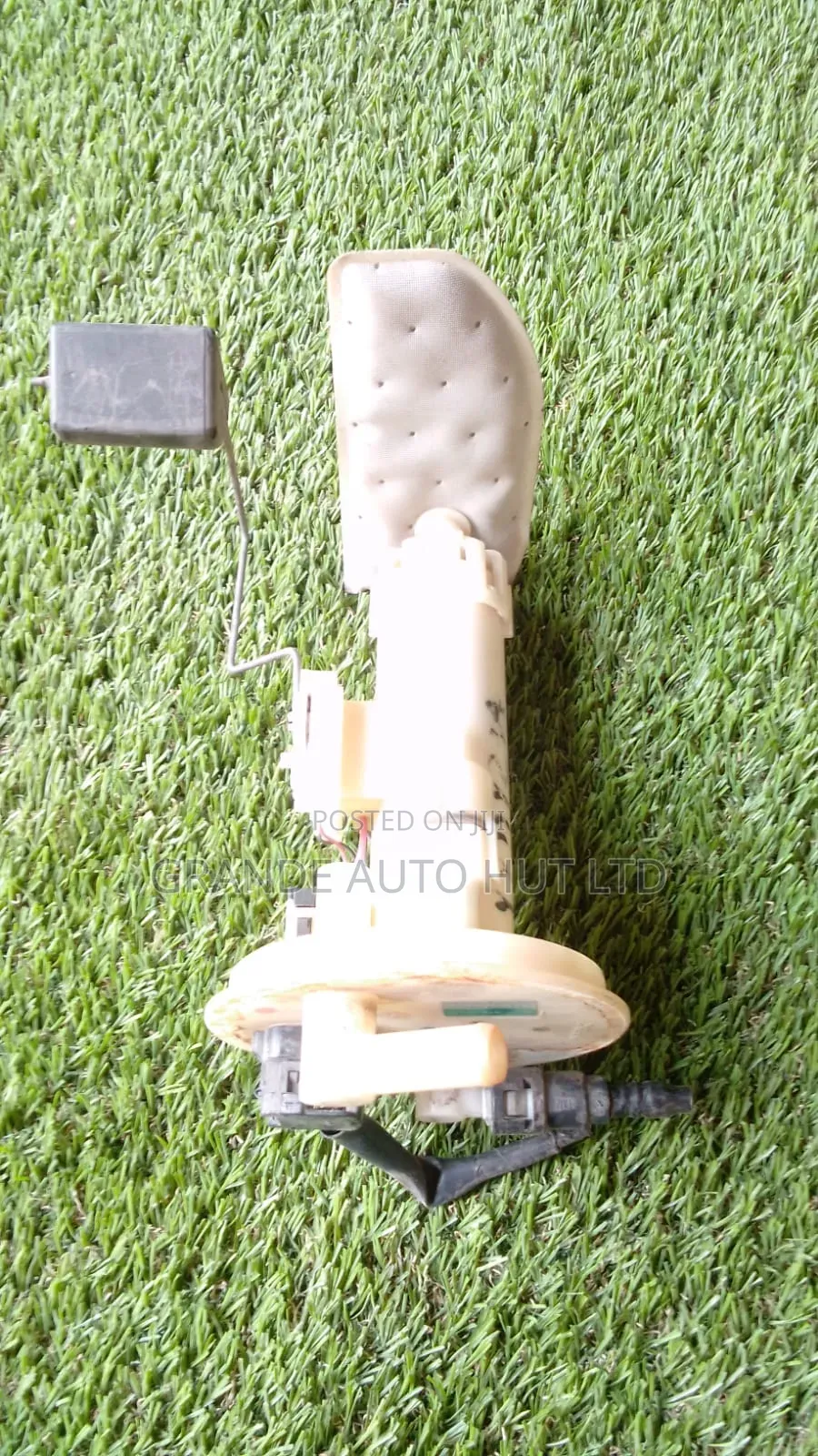 Daihatsu Mira Fuel Pump
