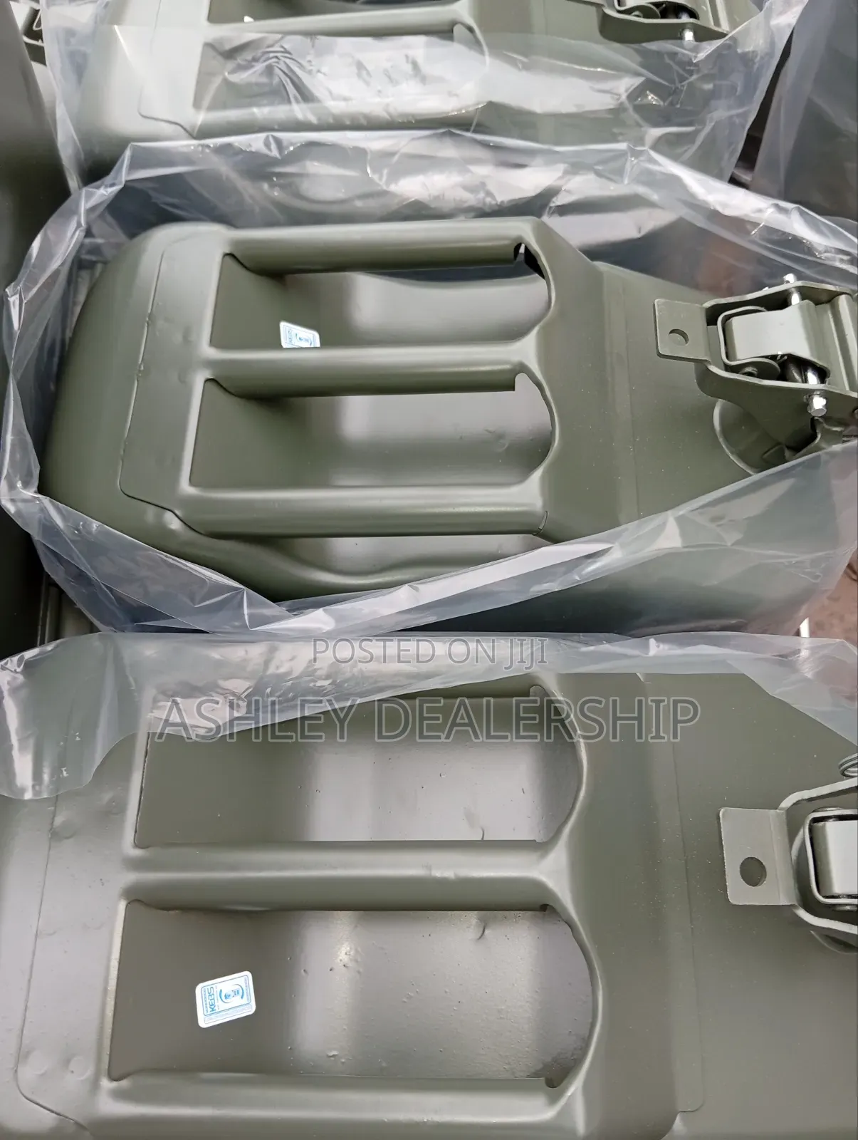 High Quality 20L Fuel Jerrican + Spout