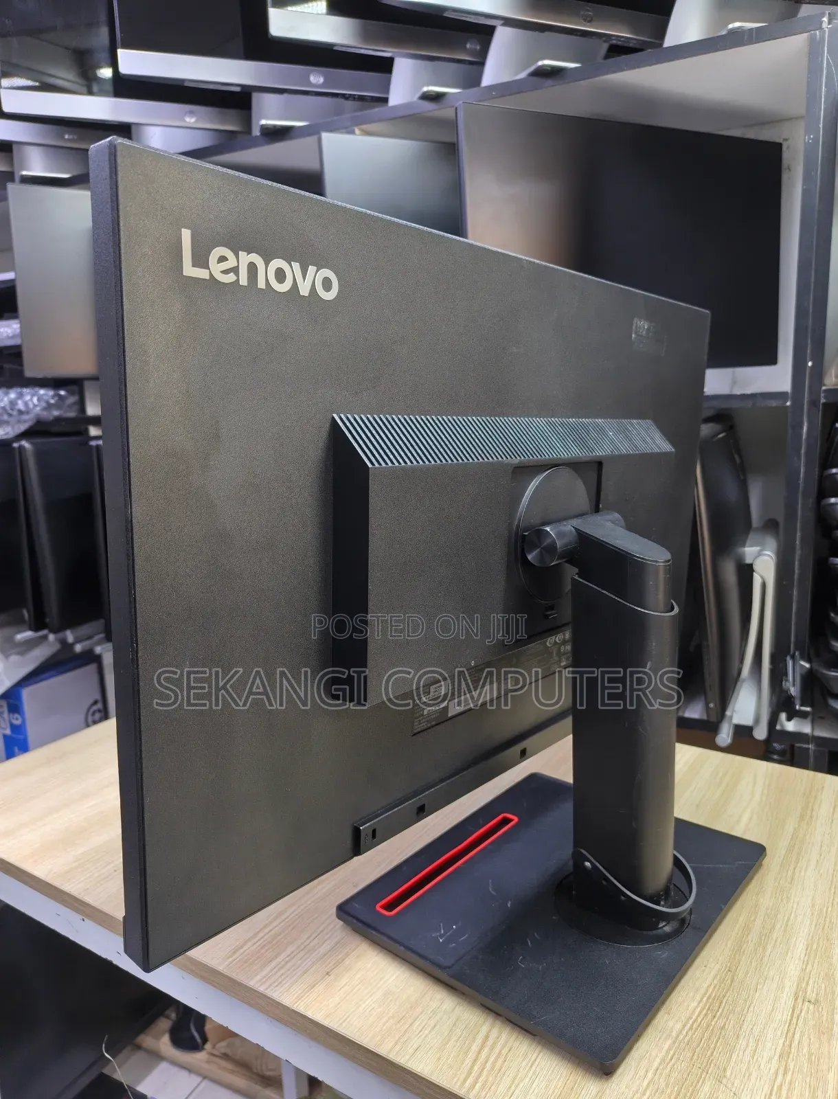 ThinkVision P27h-10 Monitor