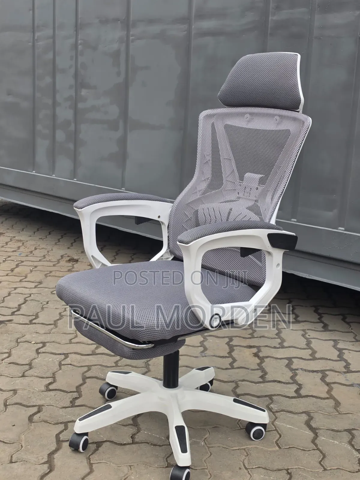 New Ergonomic White Back High Back Office Chair +Footrest