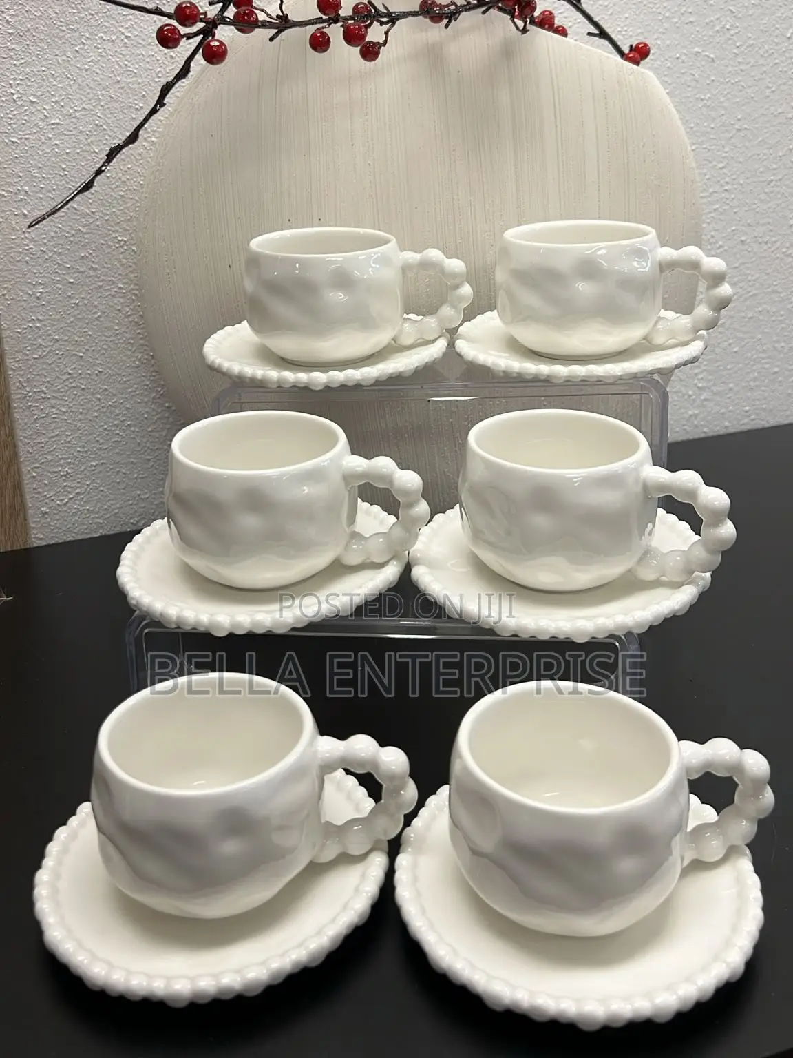 Pearl Rim White Dinnerware Set