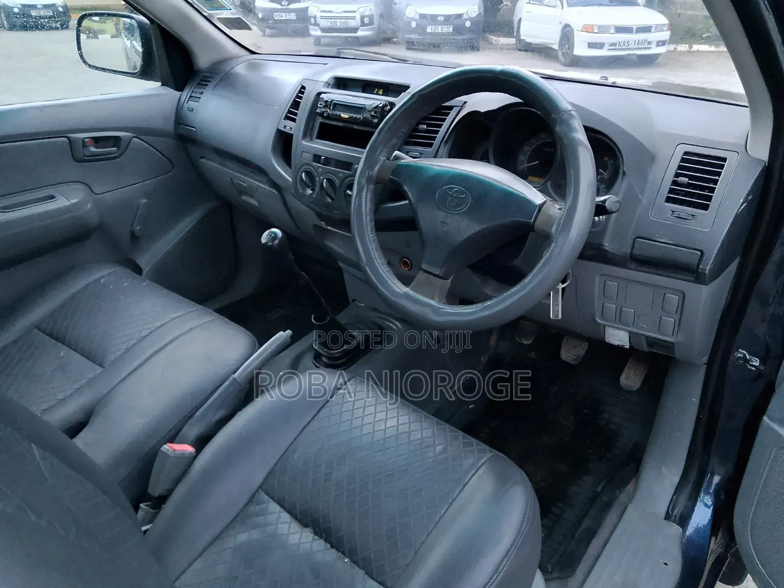 Toyota Hilux 2010 Blue