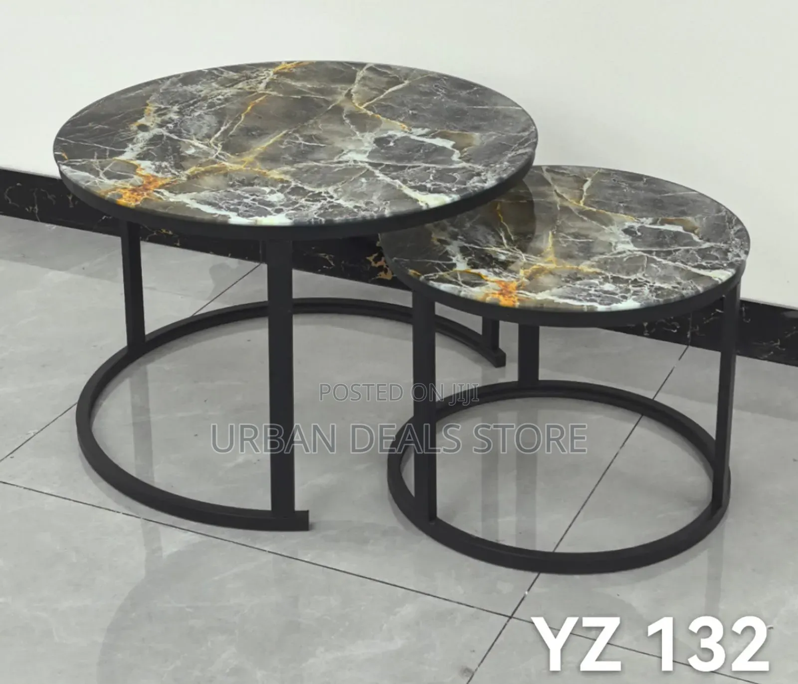 Modern Nesting Coffee Table (Glass Effect