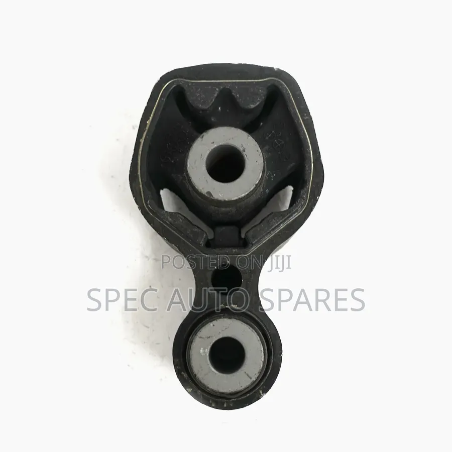 Dog Bone Cx5 Rear Torque Strut Mounting