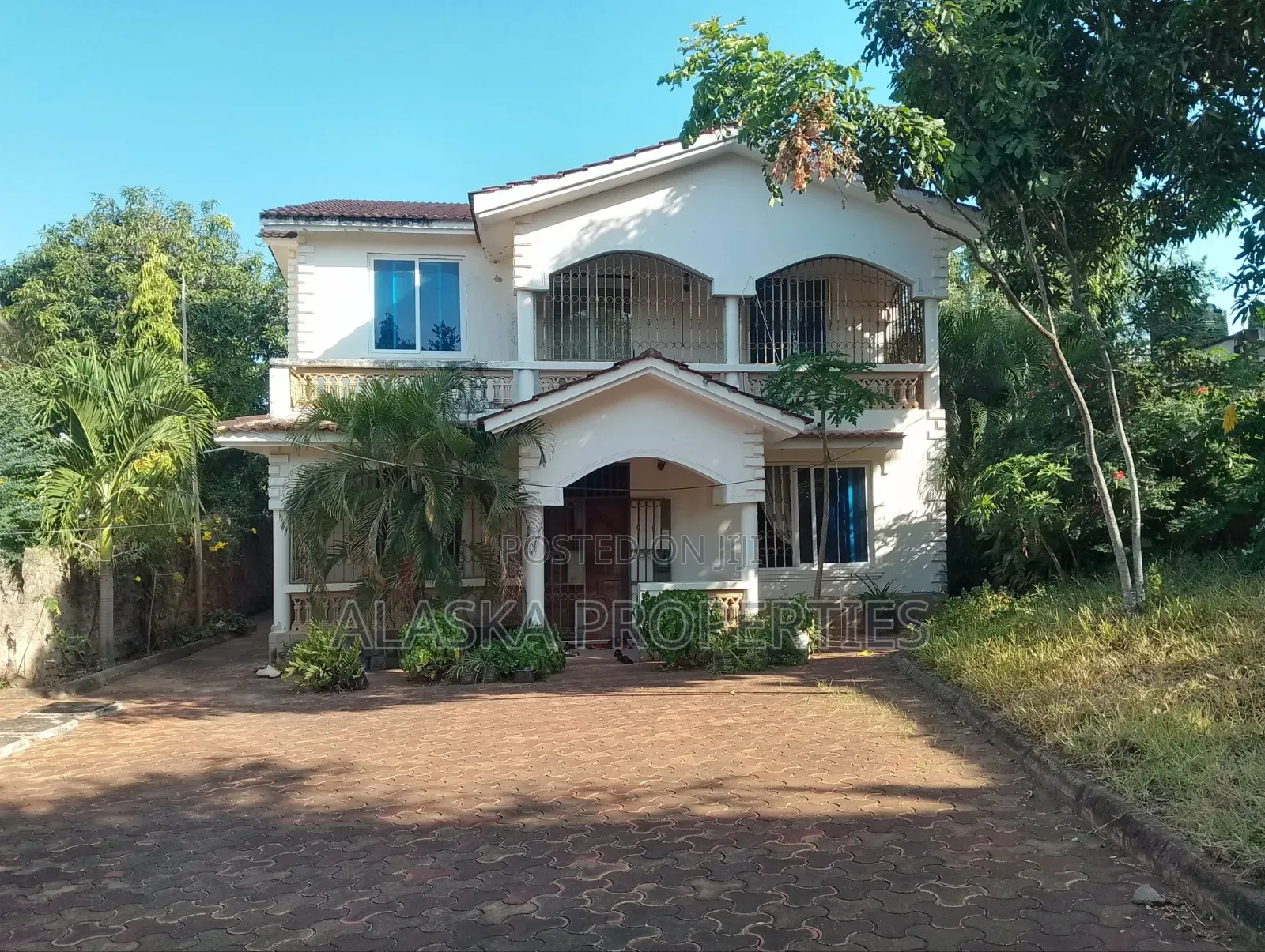 4bdrm Maisonette in Nyali Estate for sale