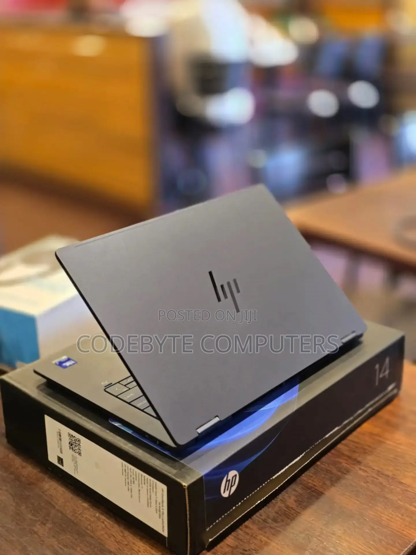 New Laptop HP OmniBook X Flip 14" 16GB Intel Core Ultra 7 SSD 1T