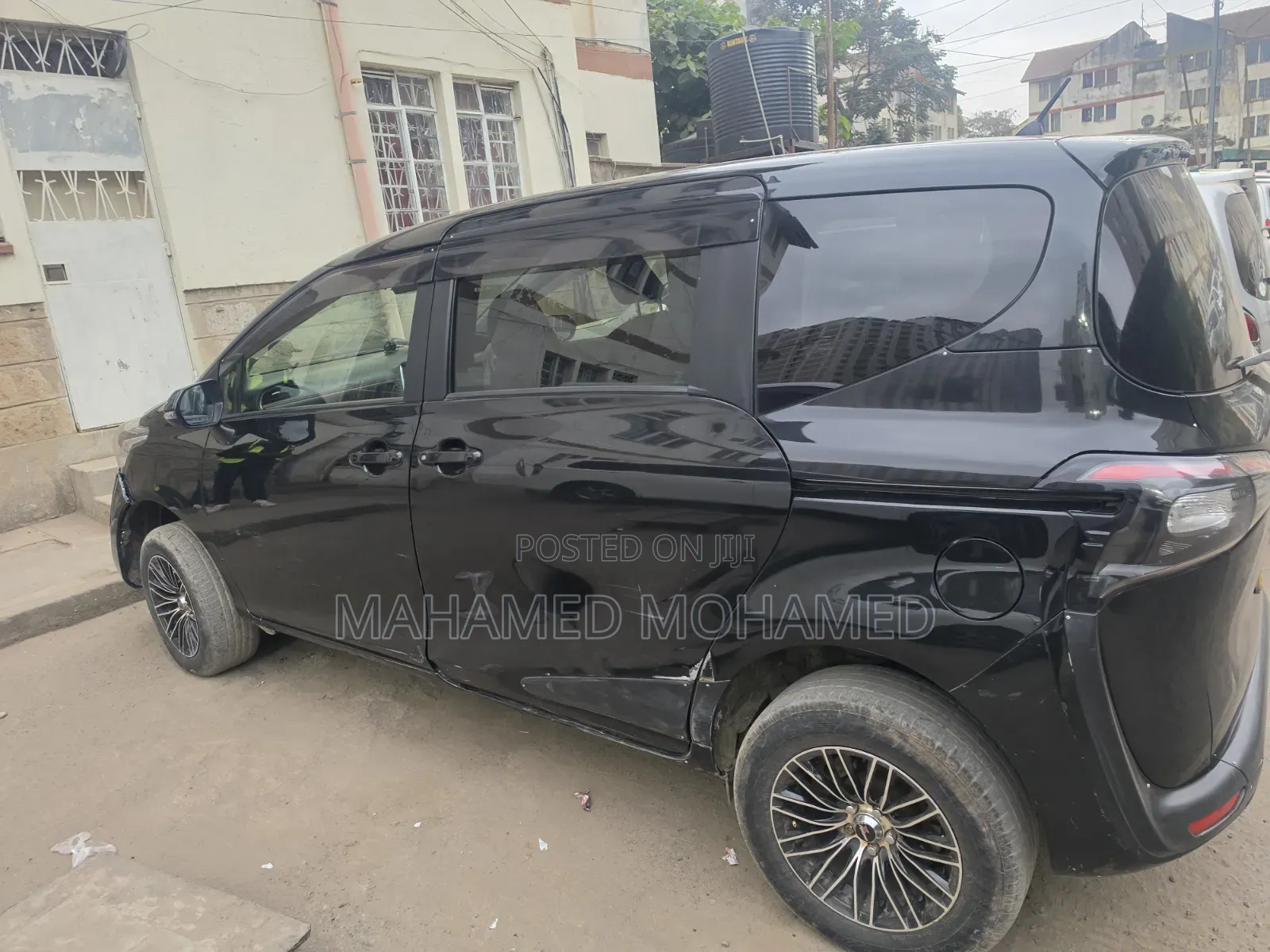 Toyota Sienta 2017 Black
