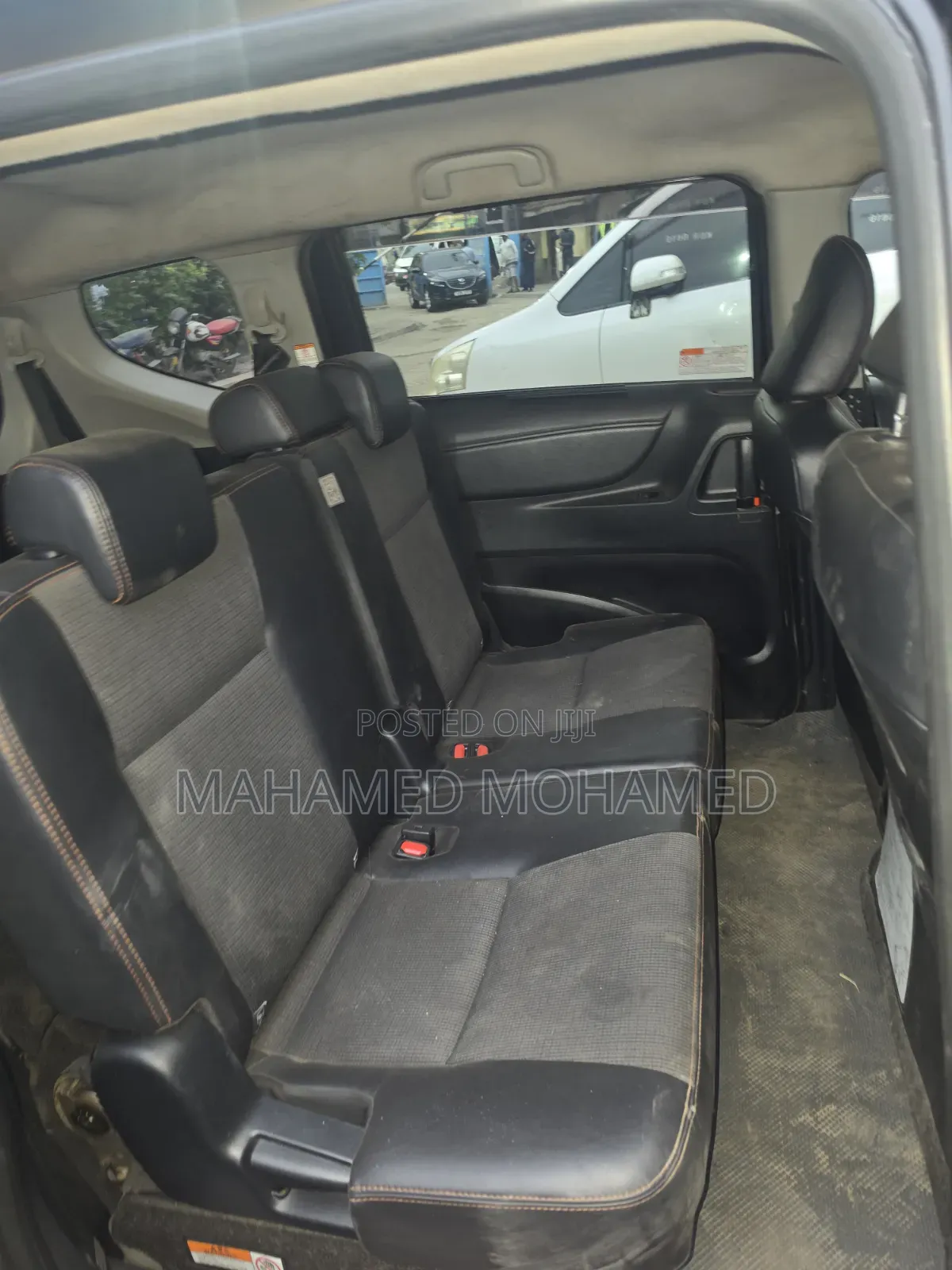 Toyota Sienta 2017 Black