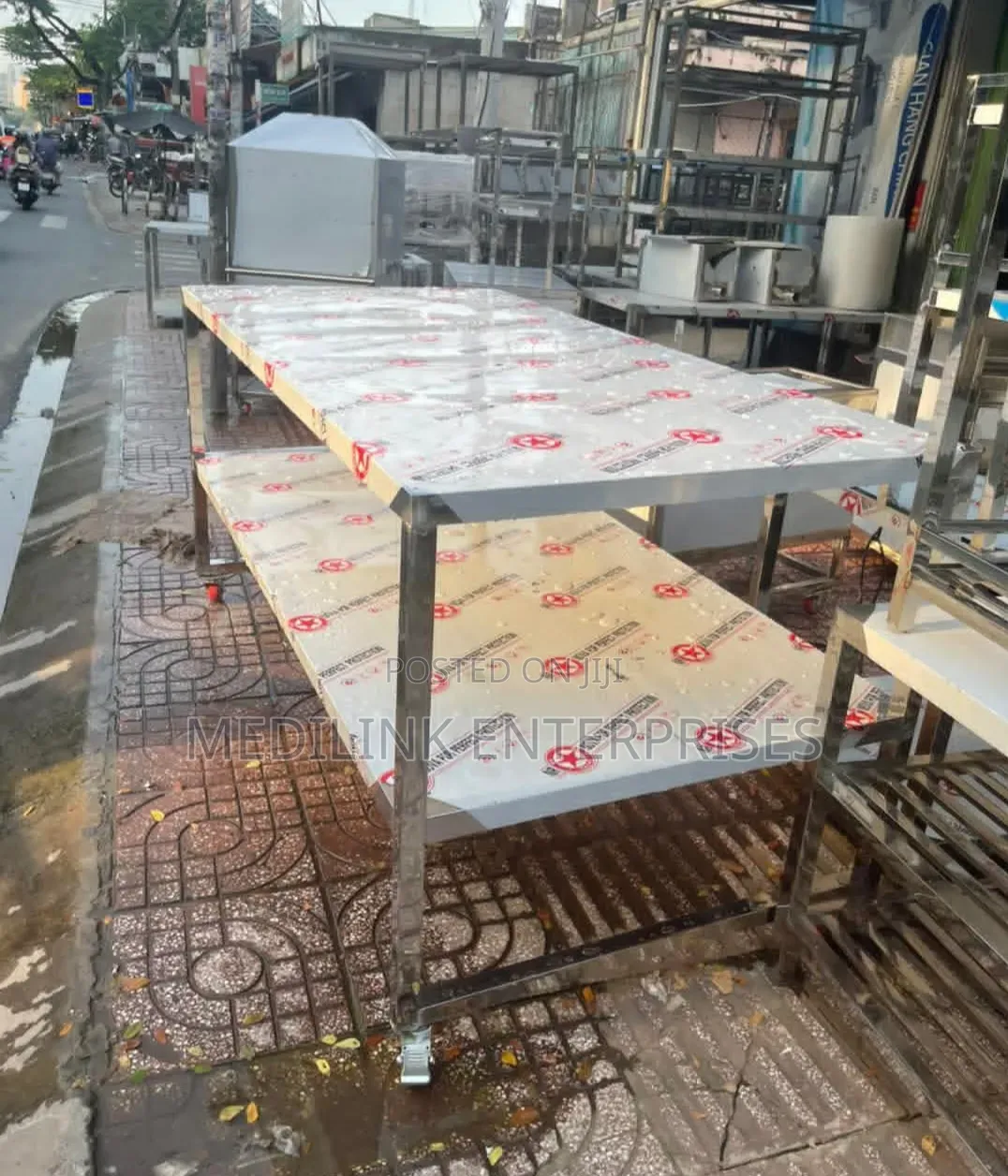 Modern 304 Stainless Steel 3*6 Package/Storage Table