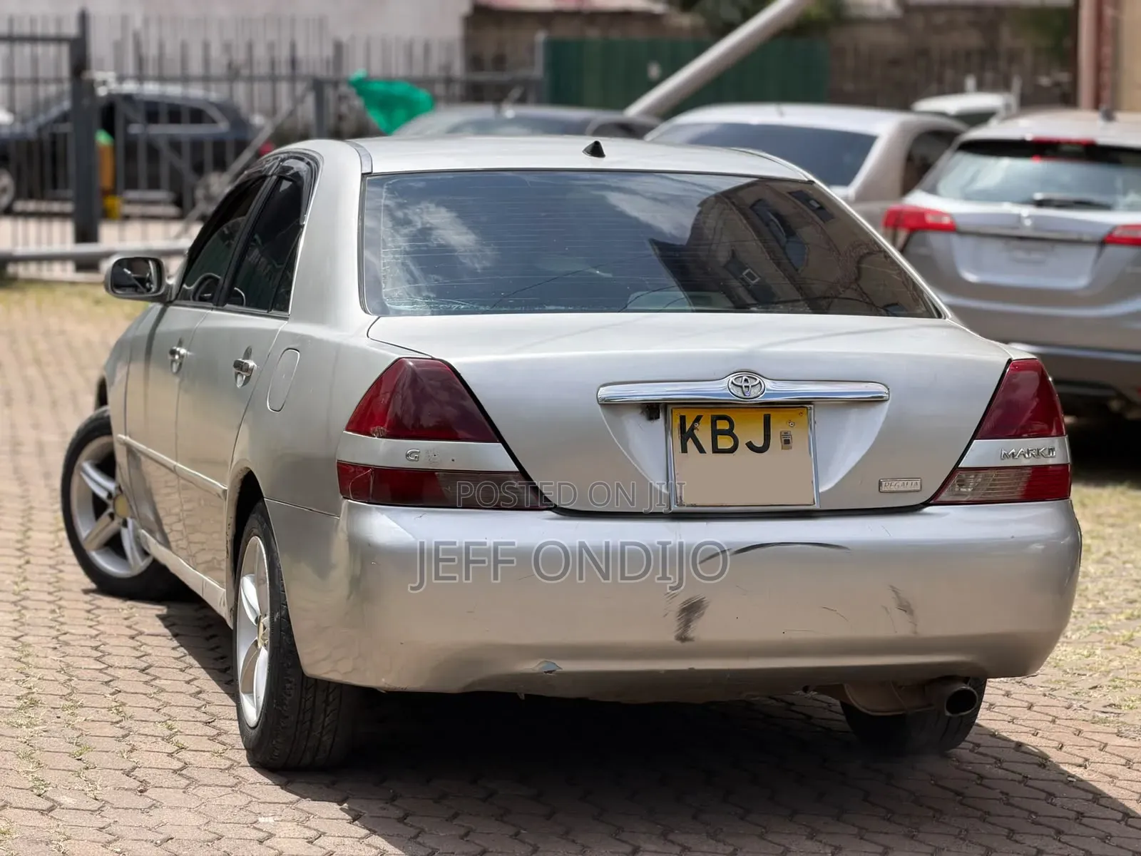 Toyota Mark II 2002 Silver