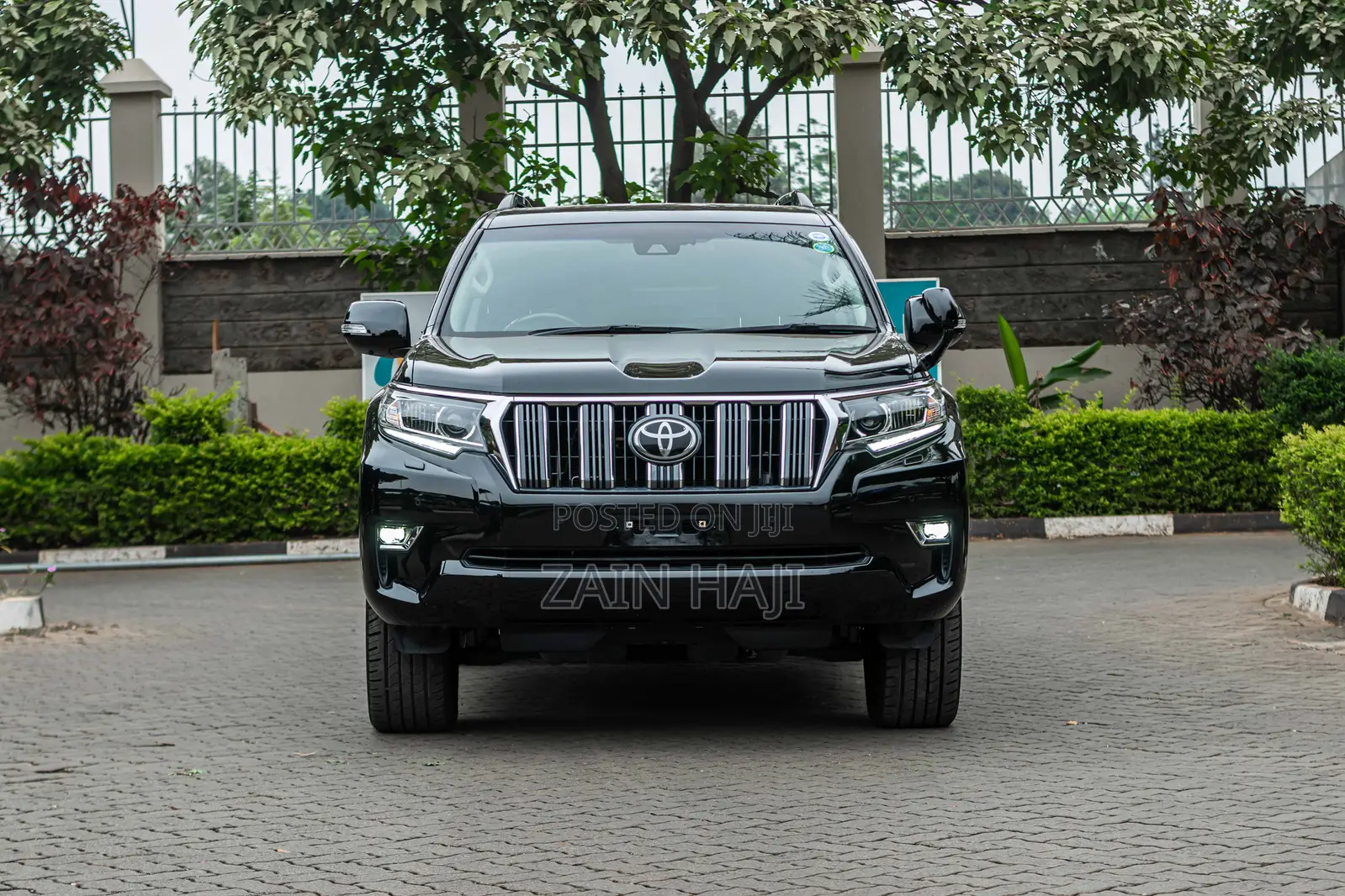 Toyota Land Cruiser Prado 2.7 2019 Black