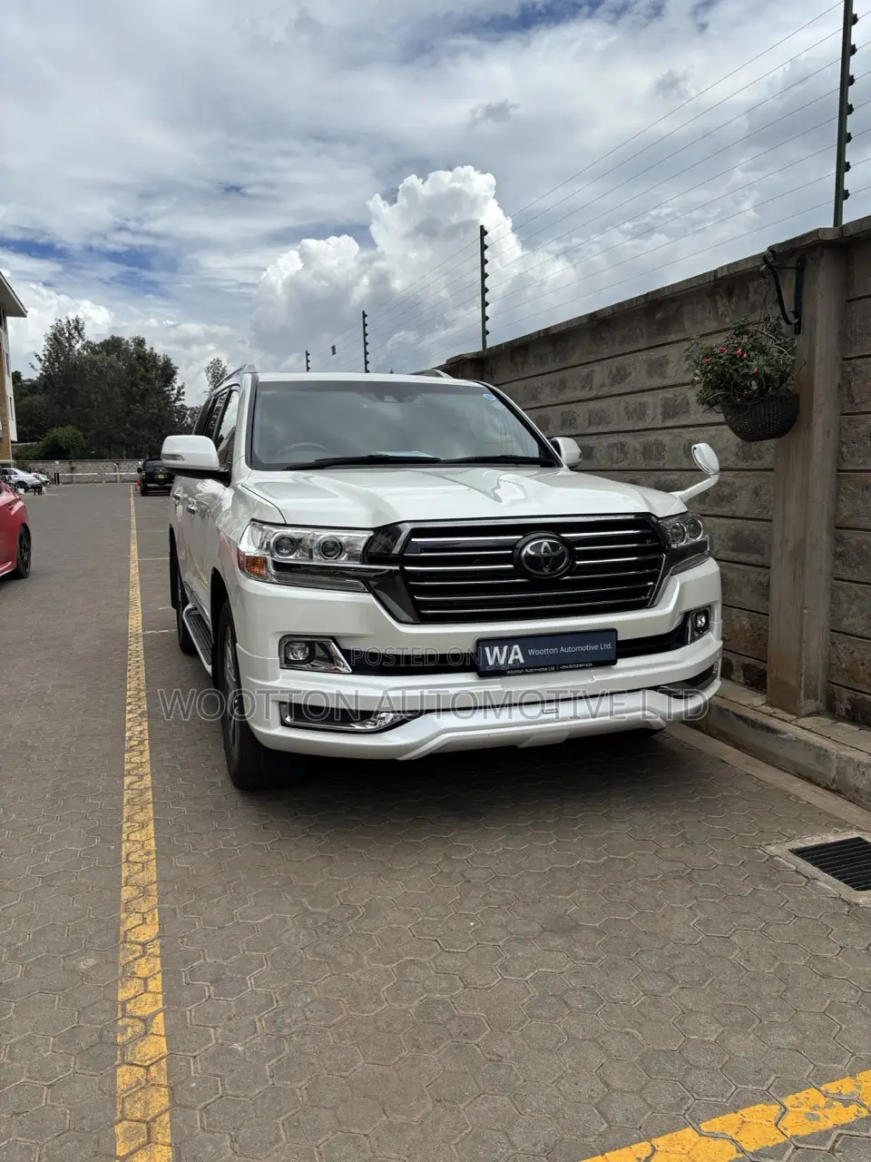Toyota Land Cruiser 2018 Pearl