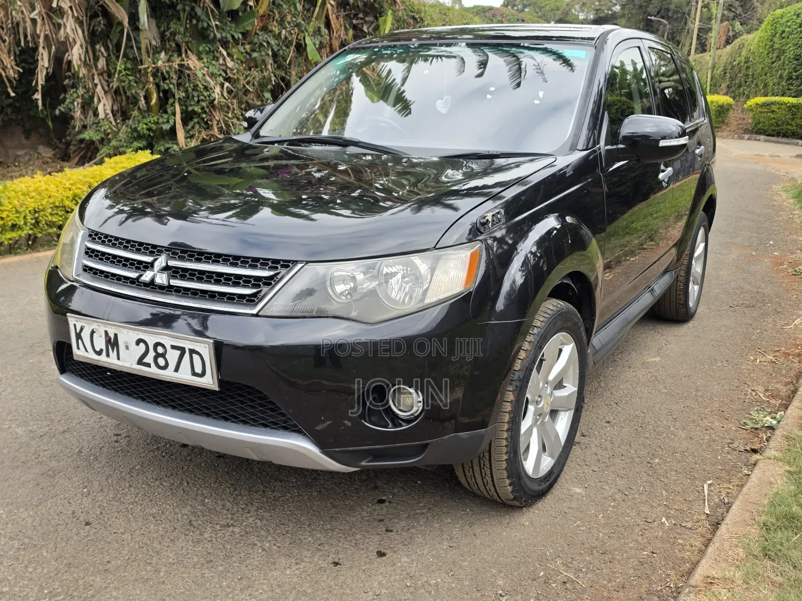 Mitsubishi Outlander 2010 Black