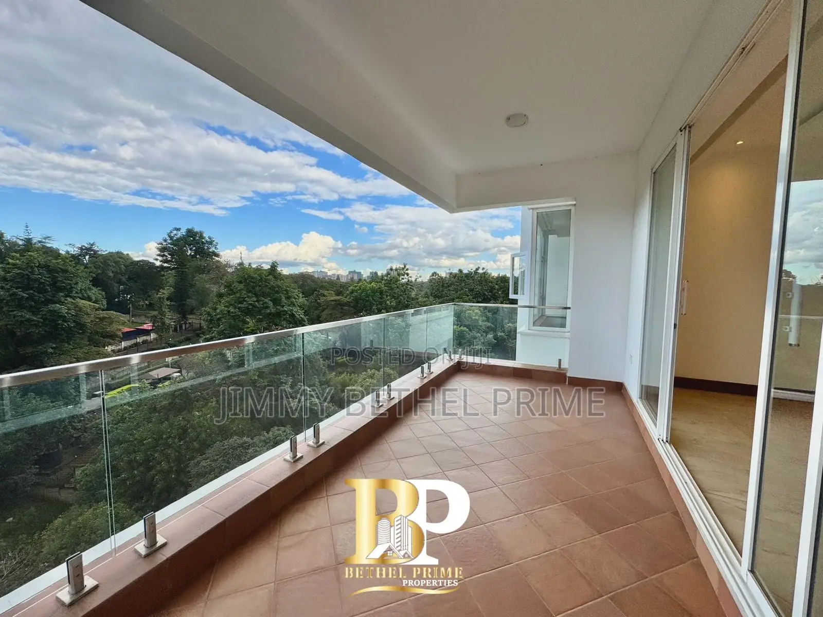 3bdrm Apartment in Parklands/Highridge for rent