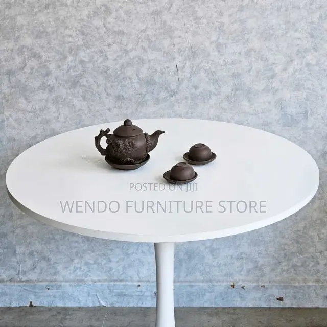 Coffee Table; Marble Levenii Coffee Table