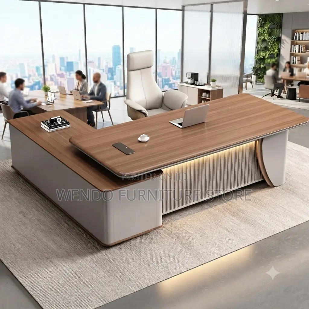 Office Desk; 1.6 Meters Executive Management Commanding Desk