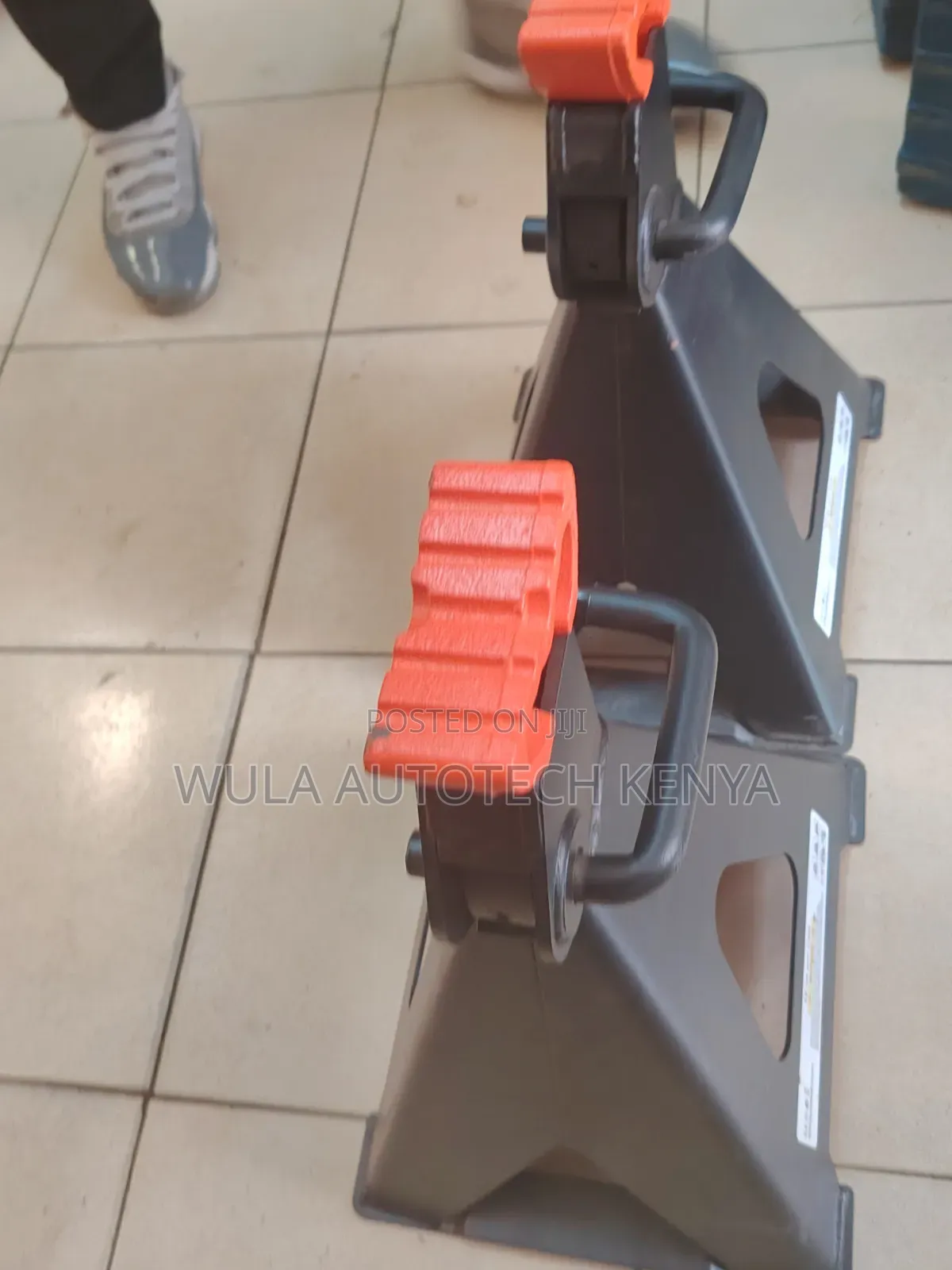 Durable Anti Rust Finish Vehicle Safety Stands 6tns Sunshine