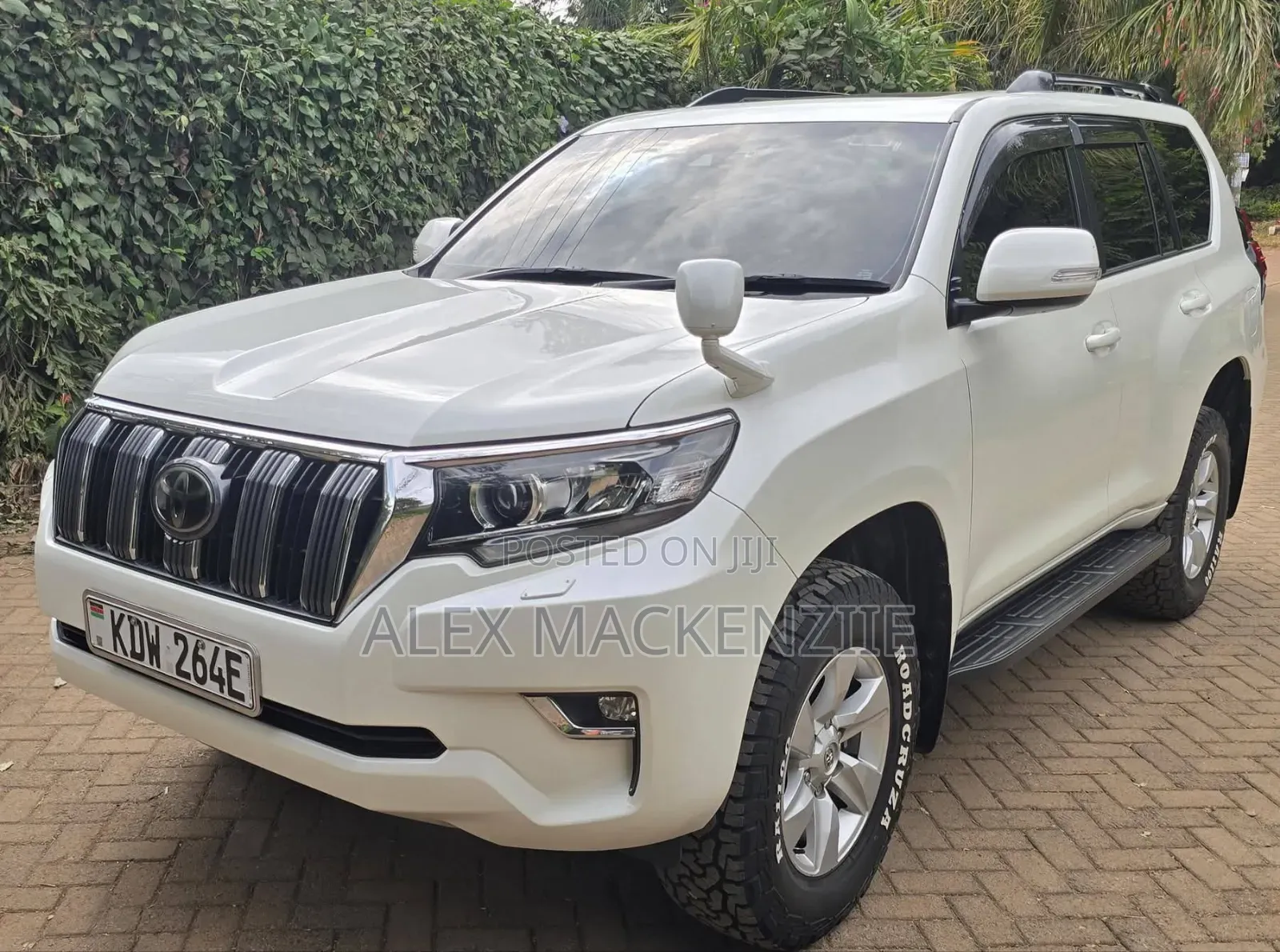 Toyota Land Cruiser Prado 2018 White