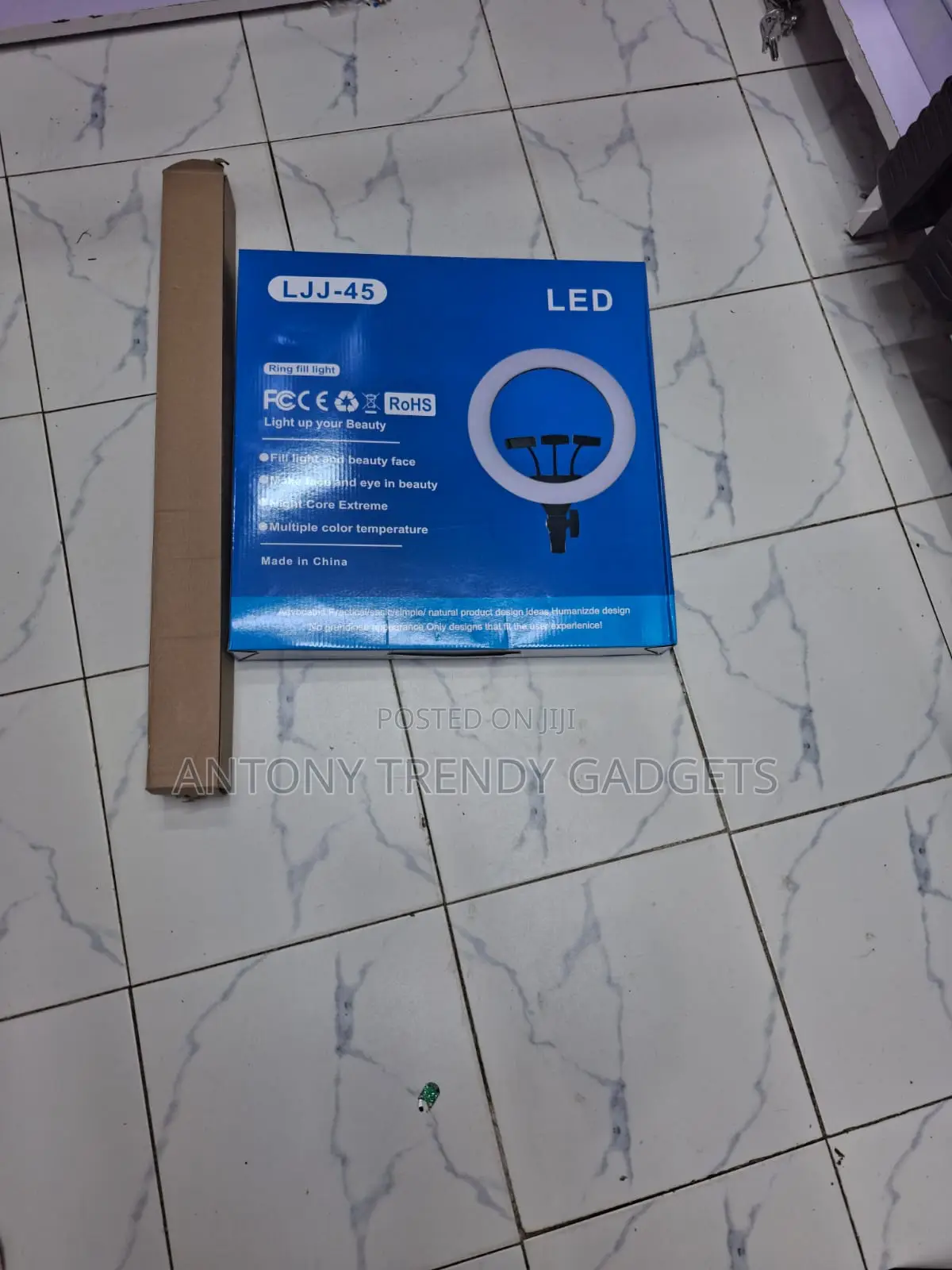 LJJ-45 LED Ring Fill Light for Beauty Content Creation