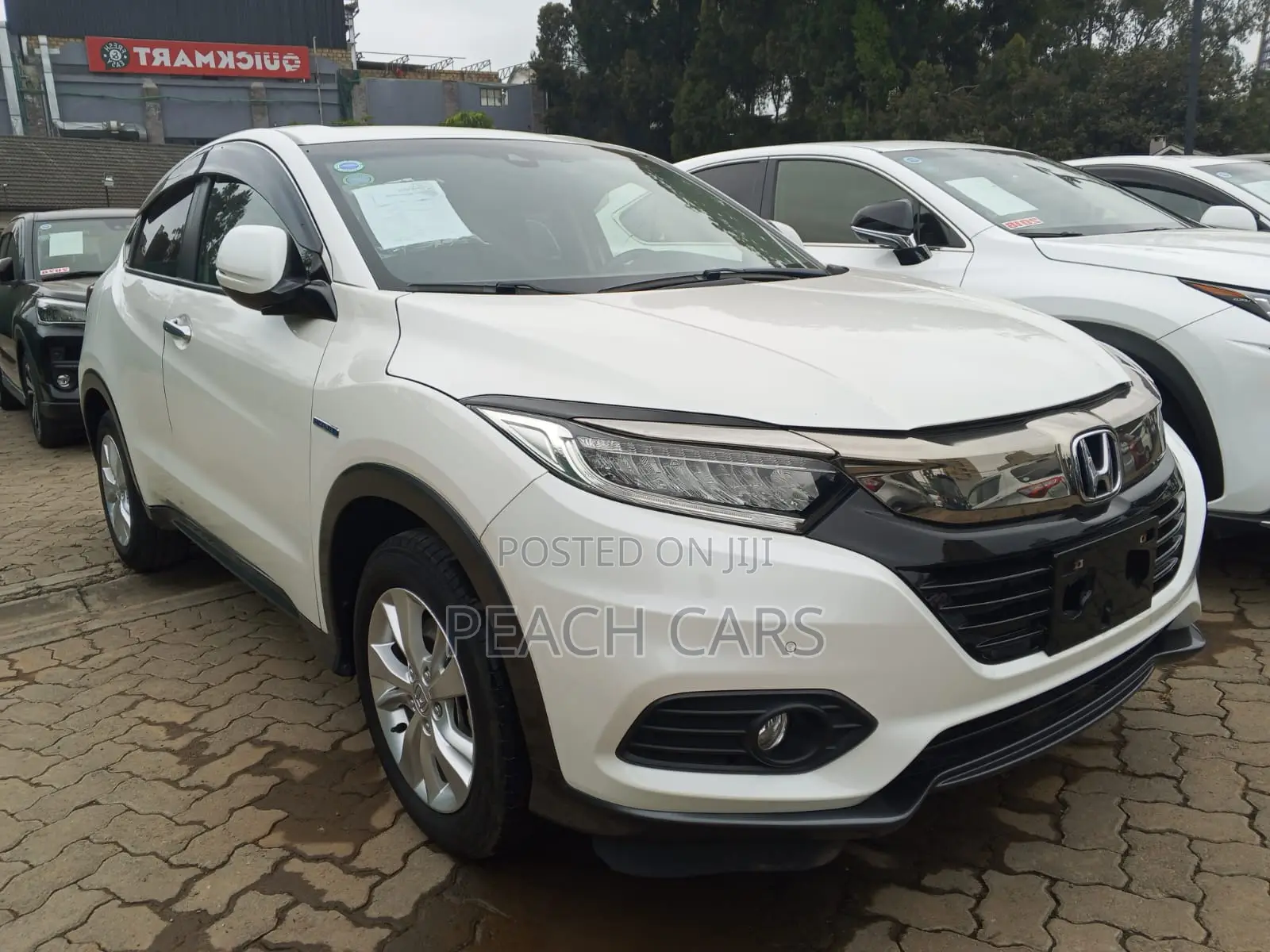 Honda Vezel 2019 White