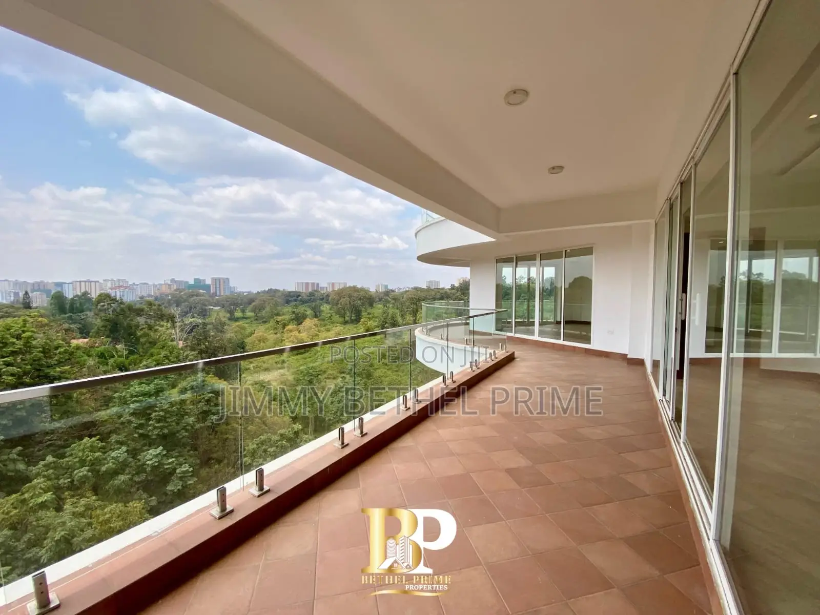 4bdrm Apartment in Parklands/Highridge for rent