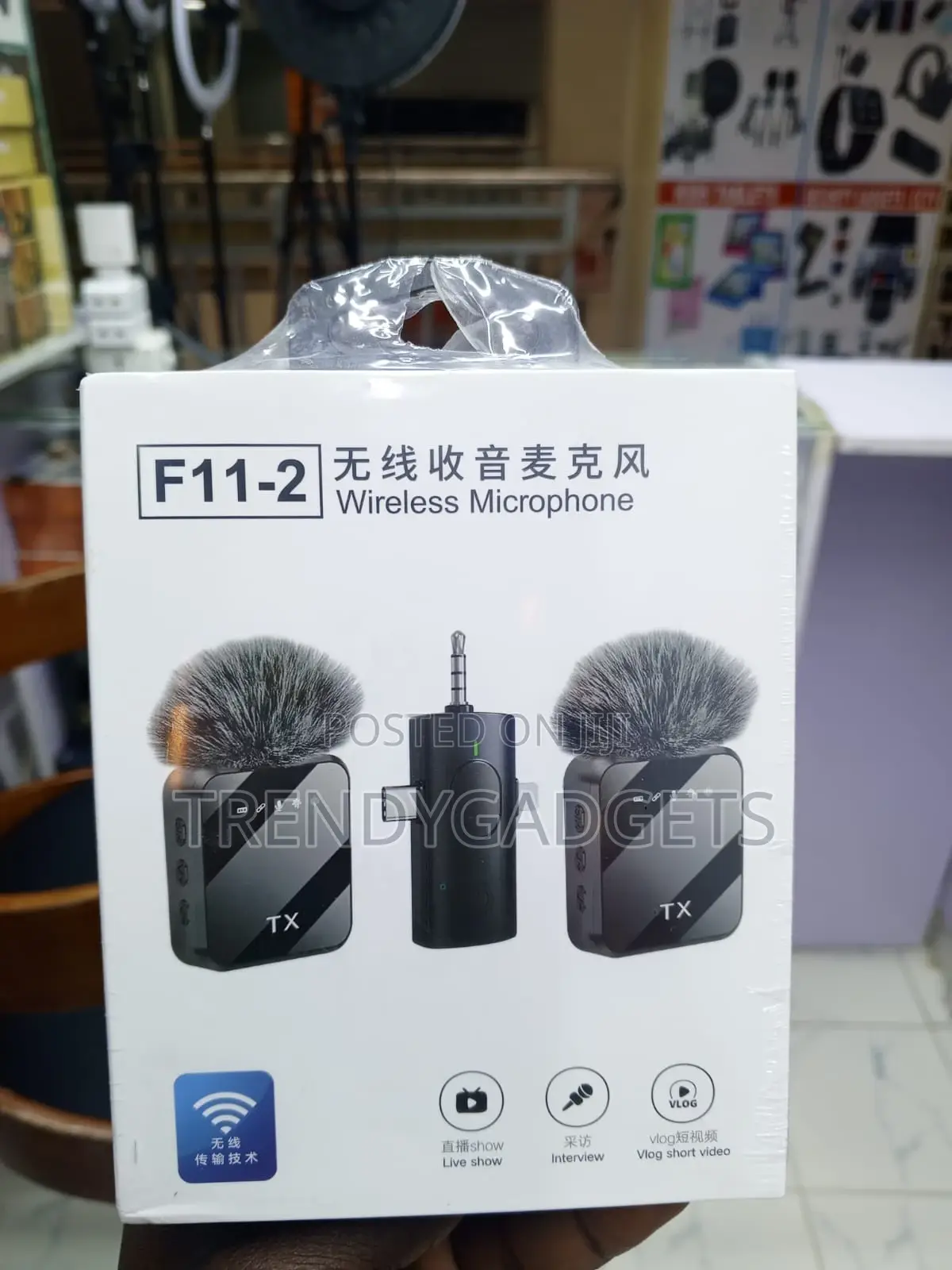 F11-2 Wireless Microphone for YouTube TikTok Interviews