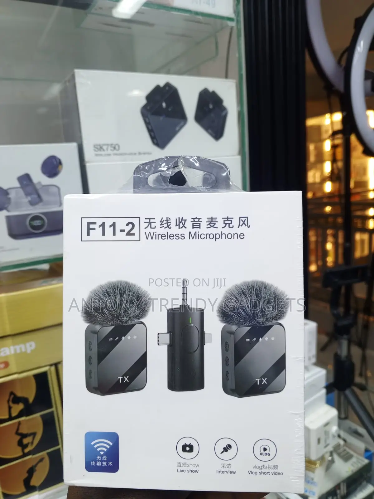 F11-2 Wireless Recording Microphone With Type-C Lightning