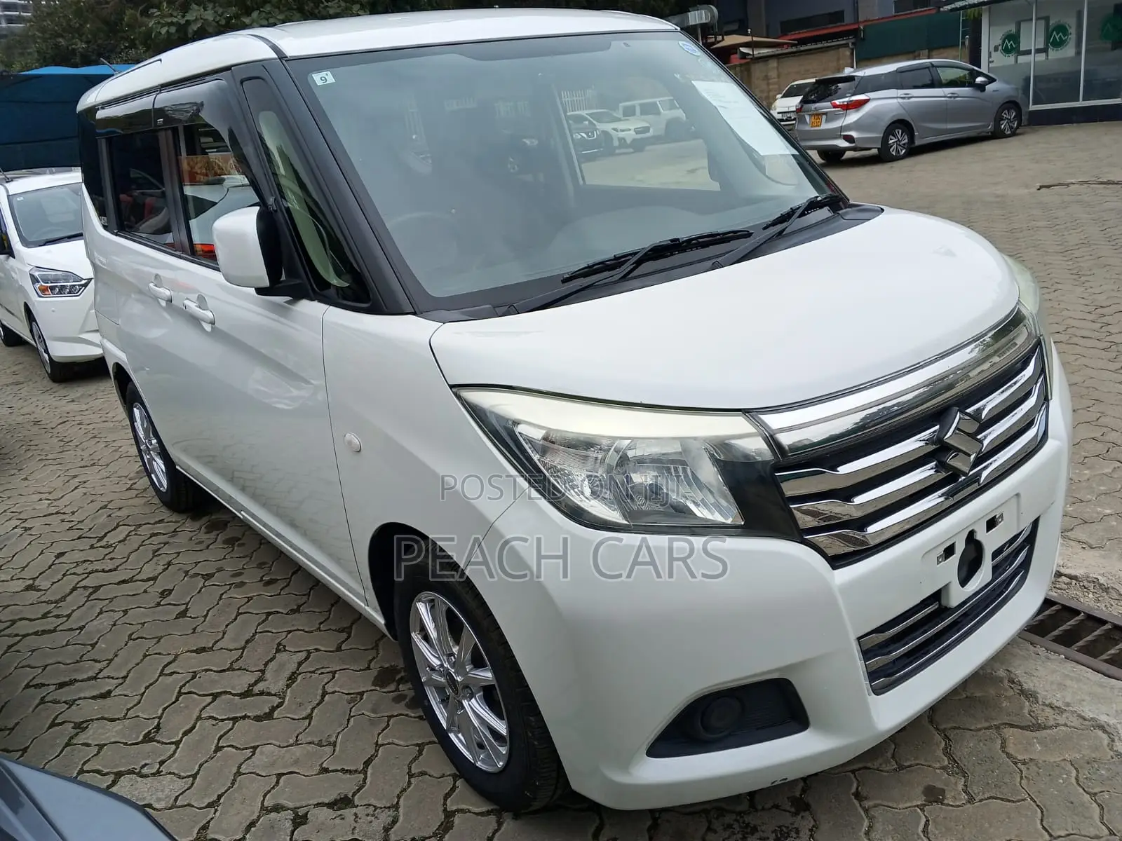Suzuki Solio 2019 White