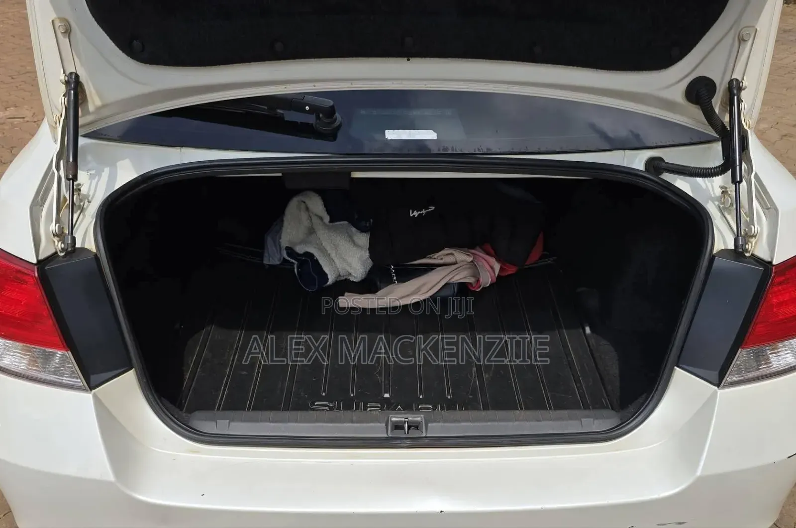 Subaru Legacy 2012 White