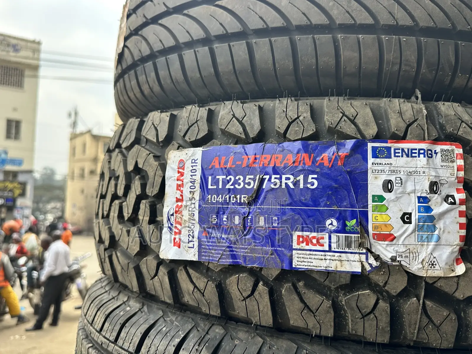 235/75r15 A\T Wide Way