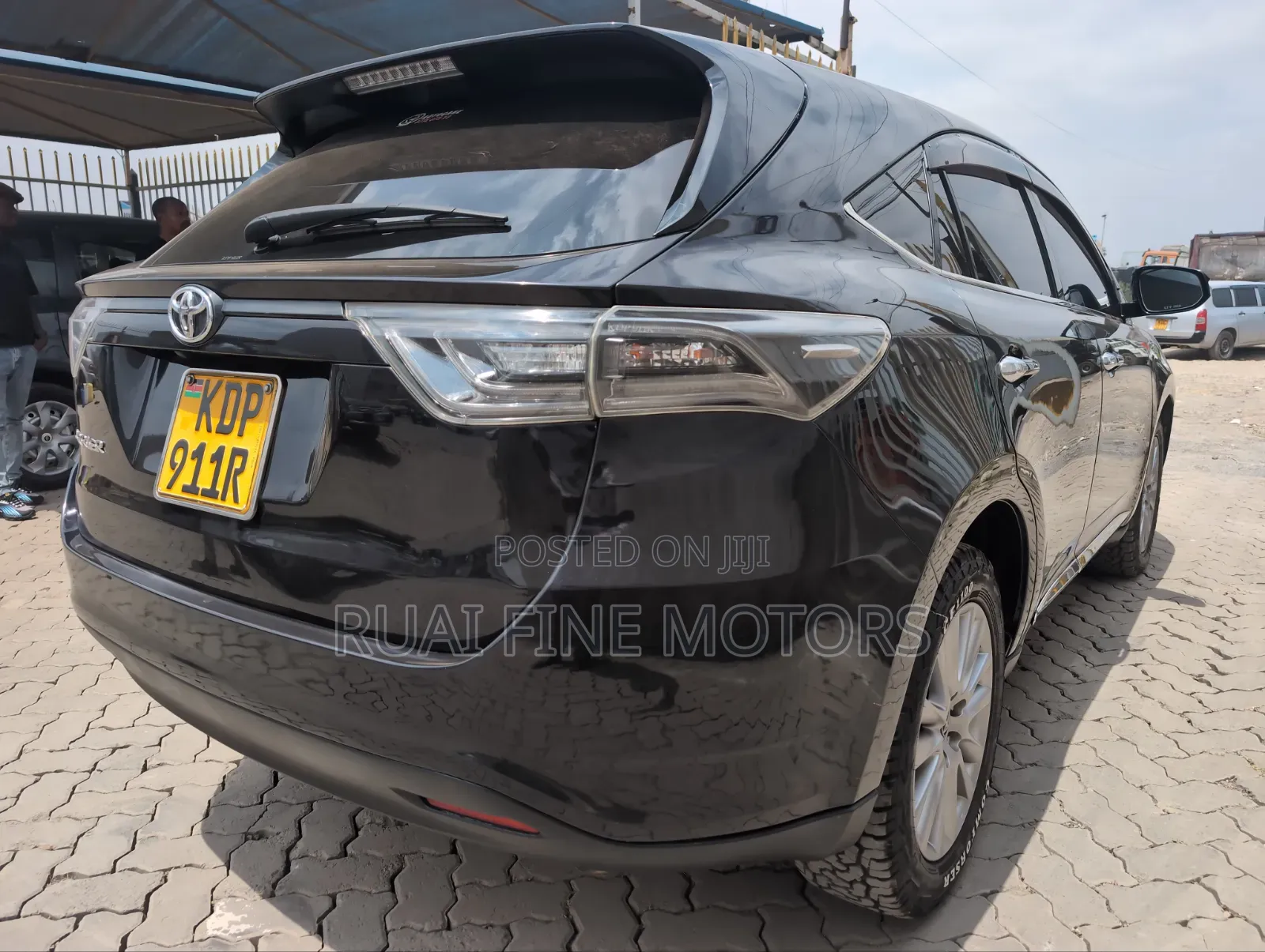 Toyota Harrier 2016 Black