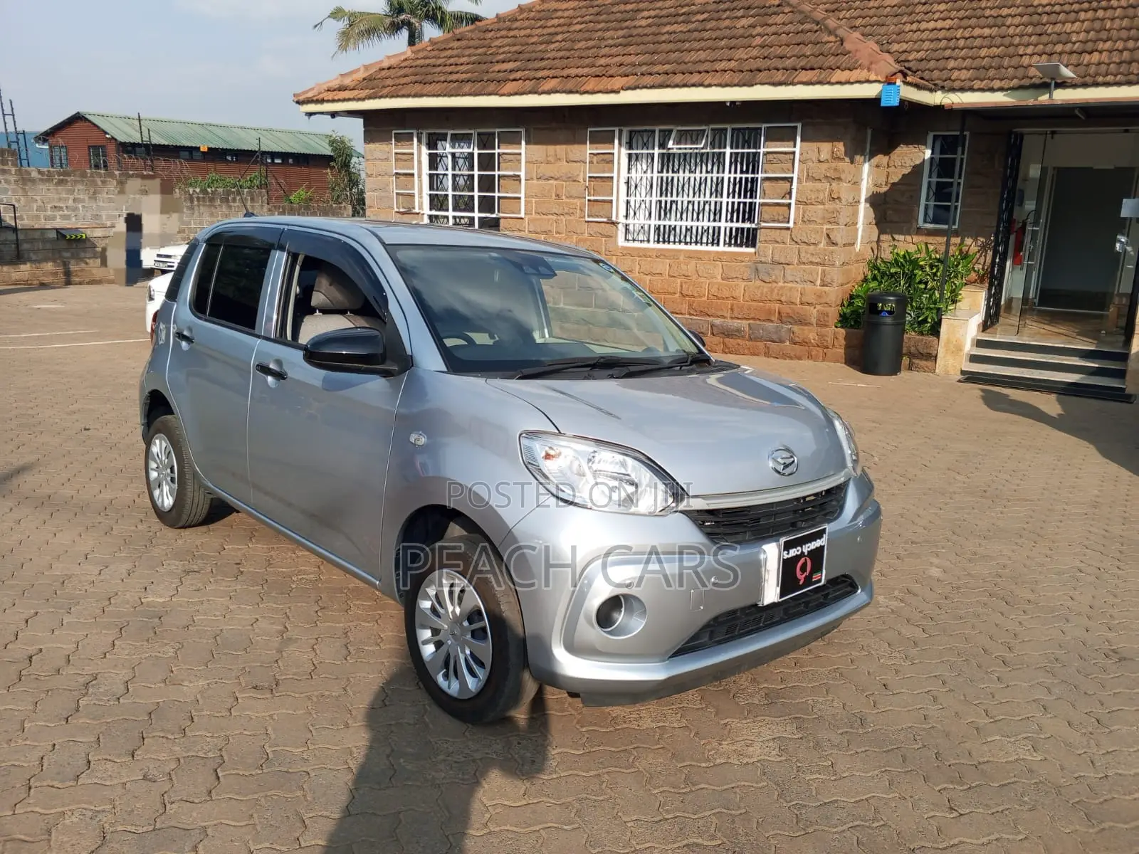 Daihatsu Boon 2020 Silver
