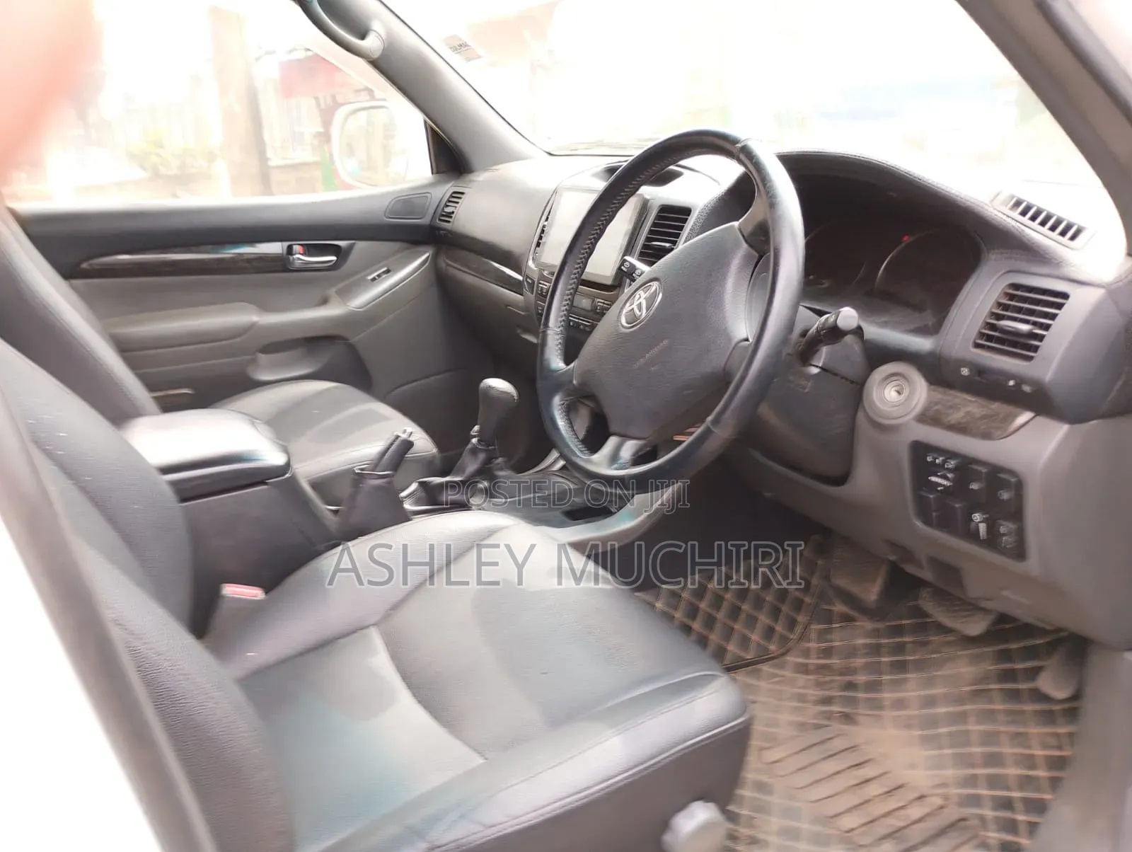 Toyota Land Cruiser Prado 2007 White
