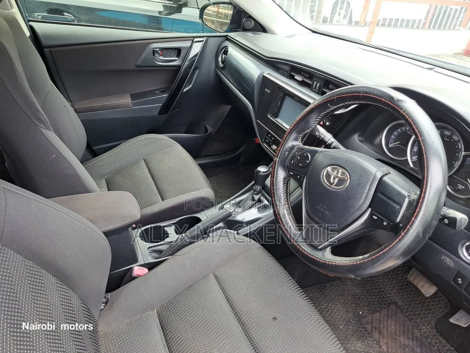 Toyota Auris 2015 Blue