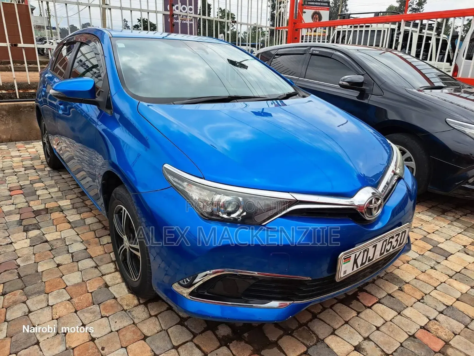 Toyota Auris 2015 Blue