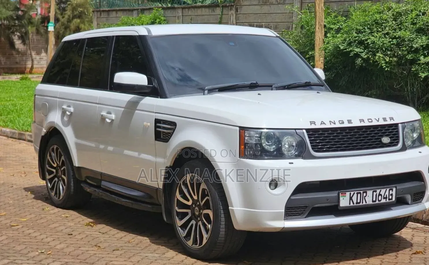 Land Rover Range Rover Sport 2012 White