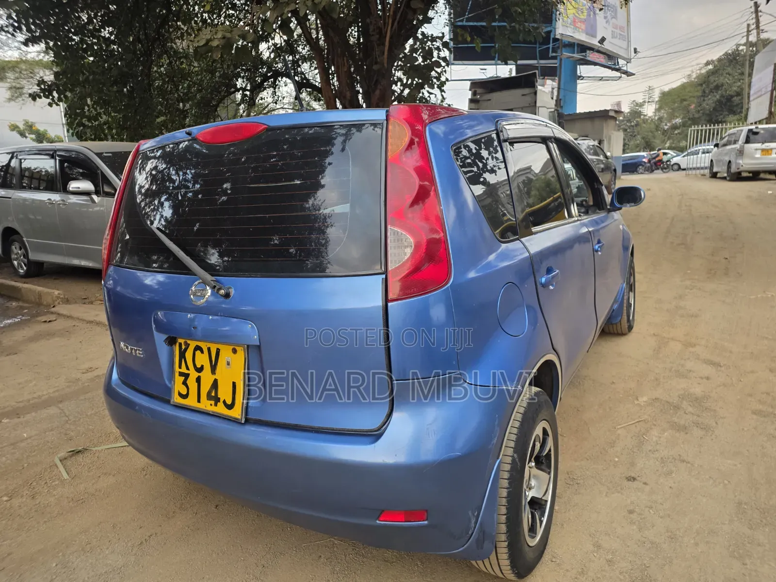 Nissan Note 2012 Blue