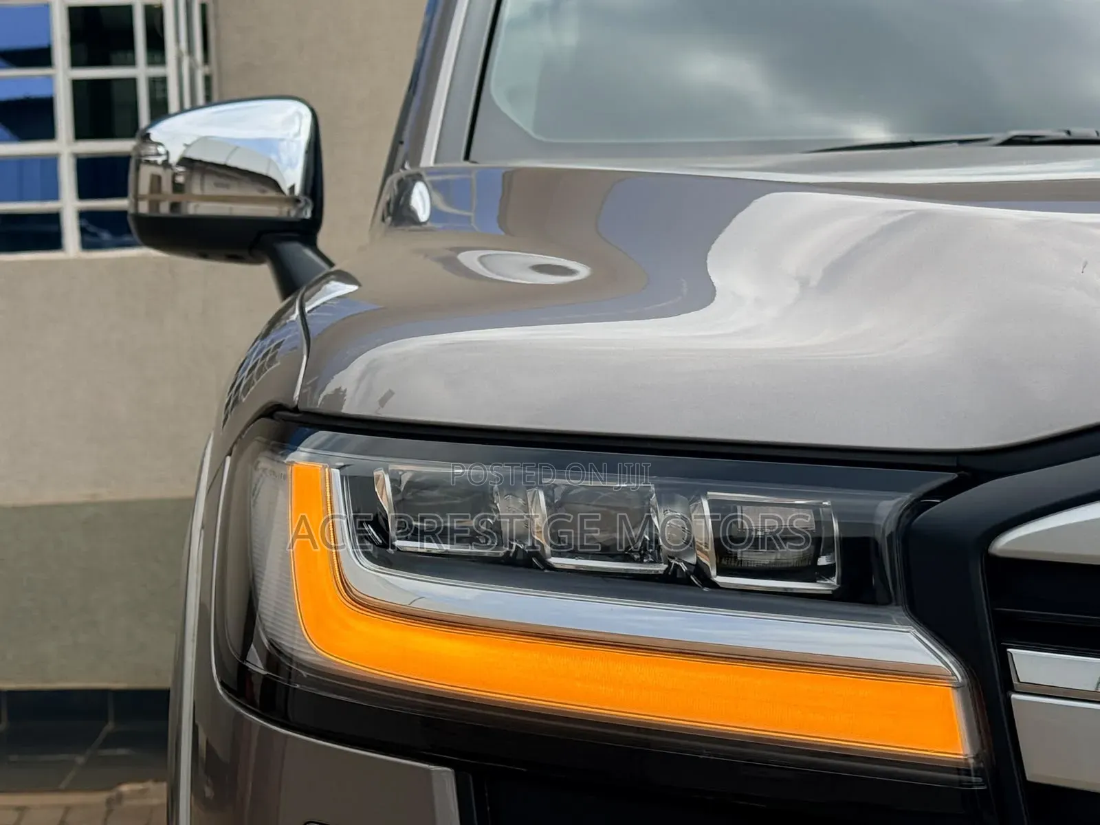 Toyota Land Cruiser 2022 Gold