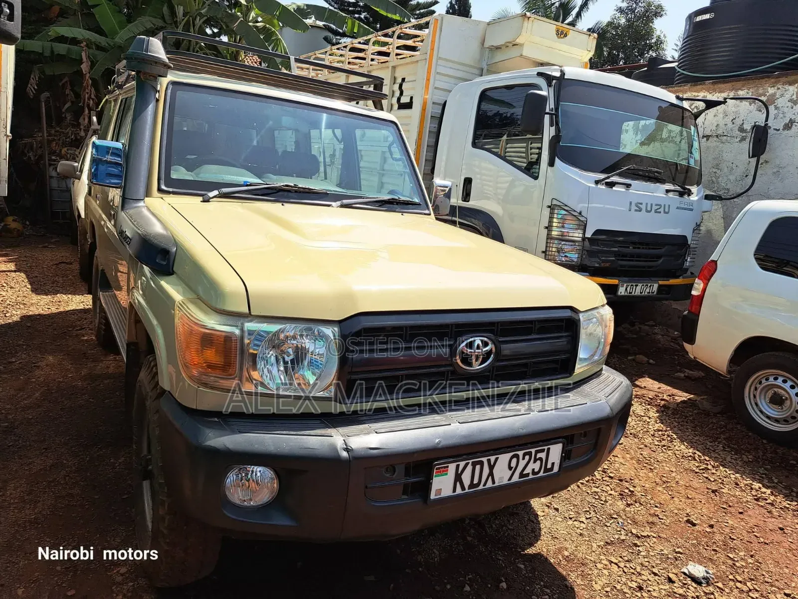 Toyota Land Cruiser 2010 Ivory