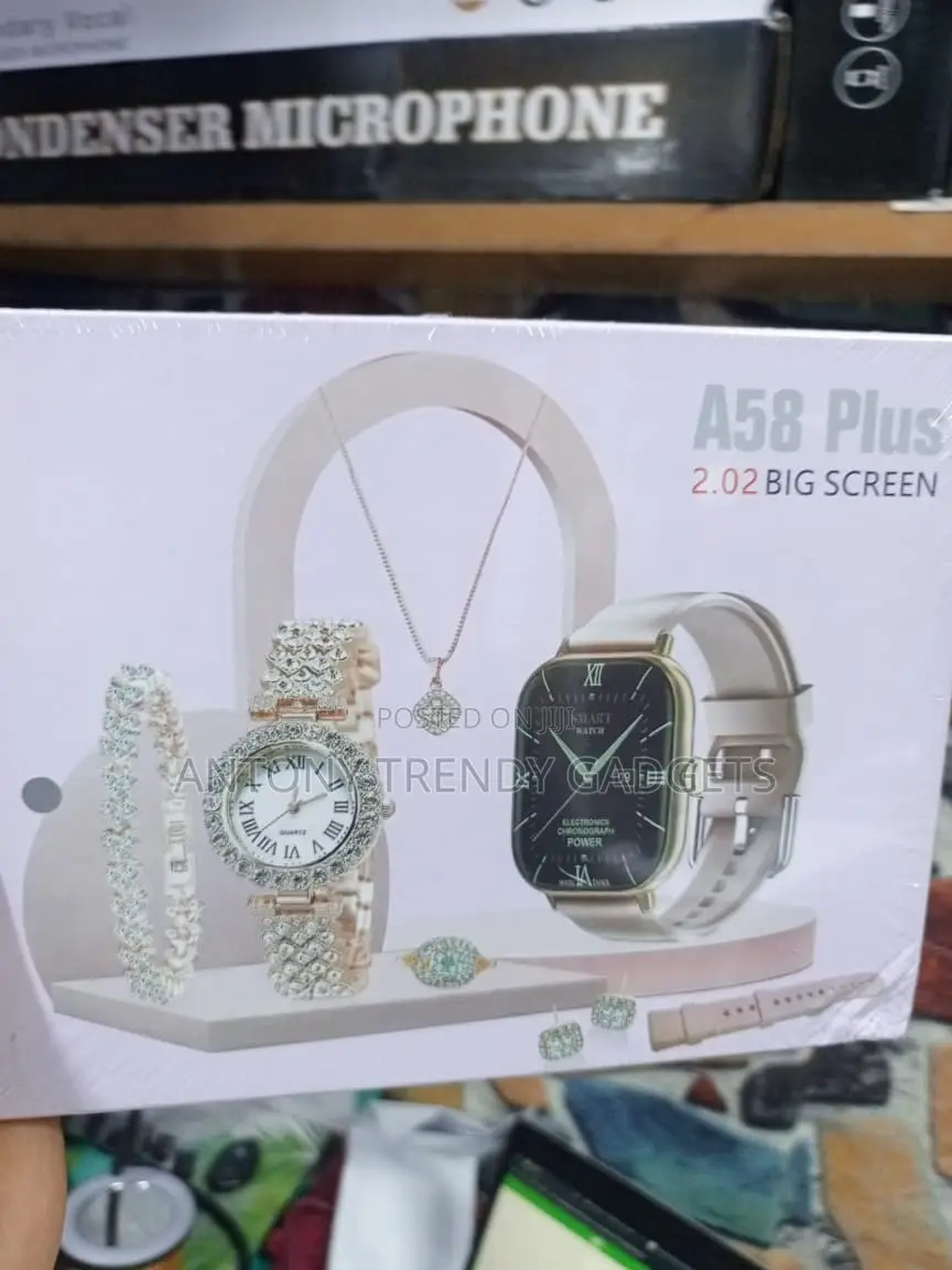 Luxury Women's Smart Watch Set With Necklace Bracelet