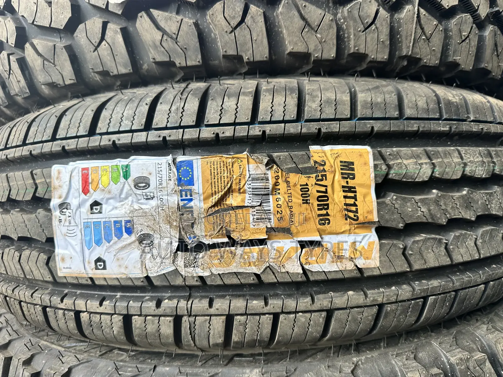 215/70r16 Mirage
