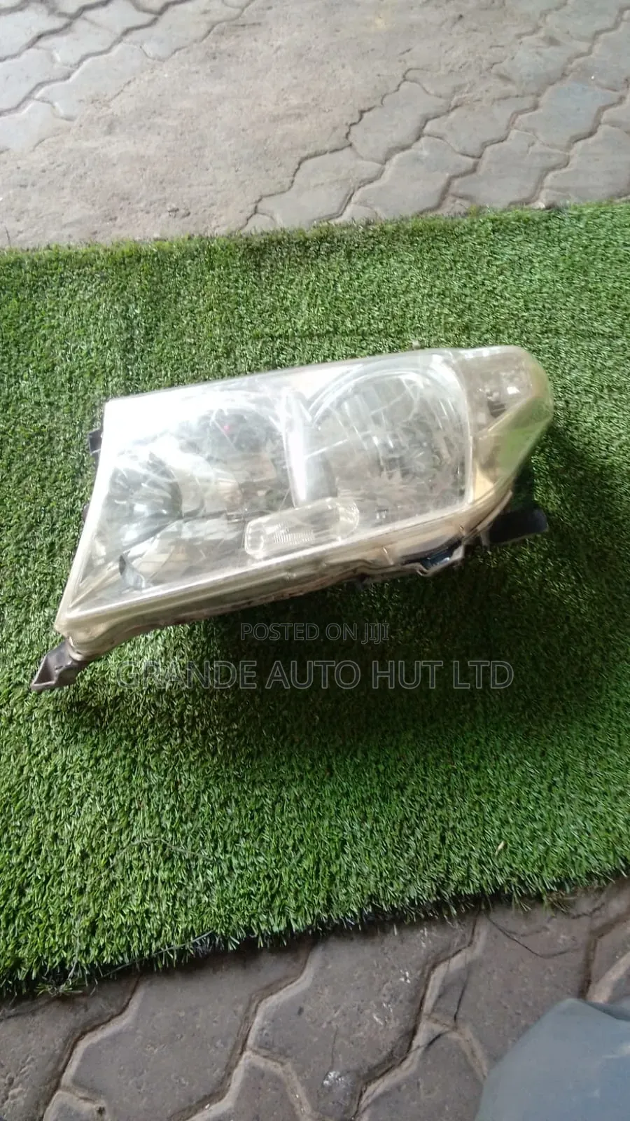 Toyota Land Cruiser 200 Series Headlights 2008