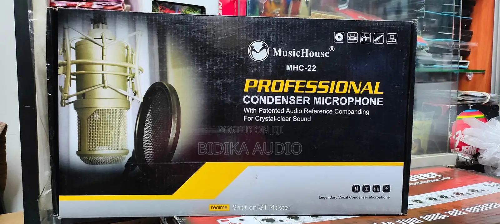 Condenser Microphone Kit With Shockmount Pop Filter