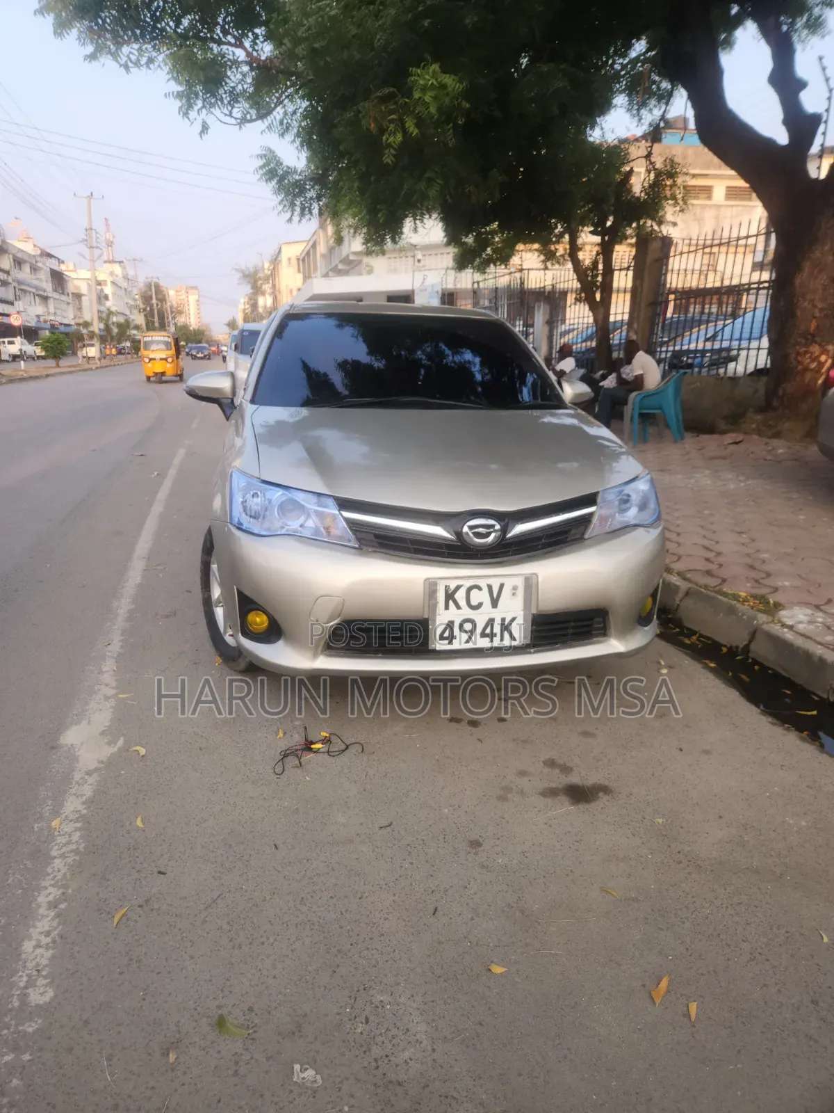 Toyota Axio 2013 Gold