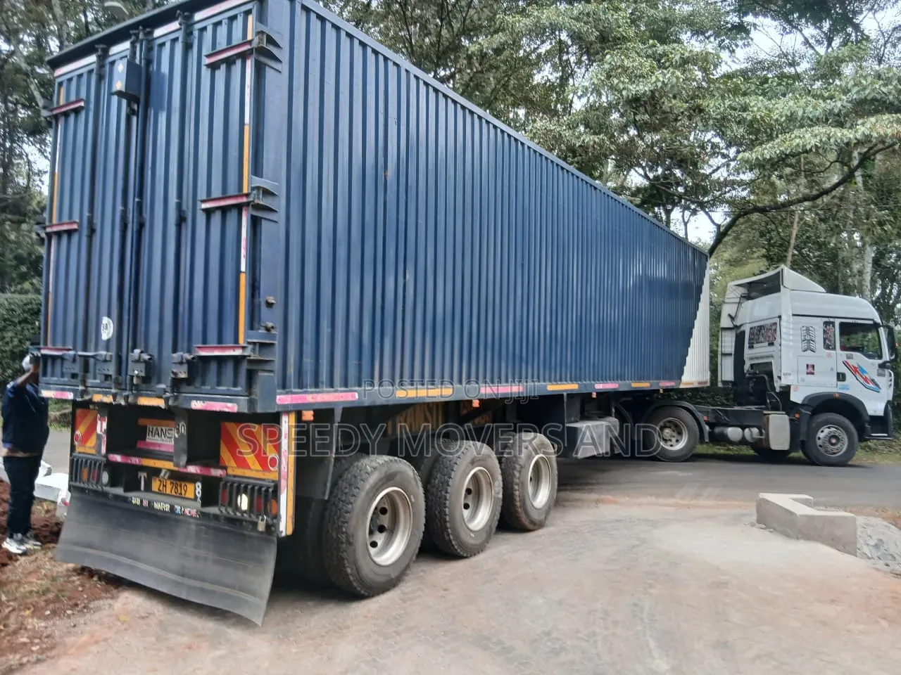 Reliable Bulk Transportation Services Accessible --Cargo Truck