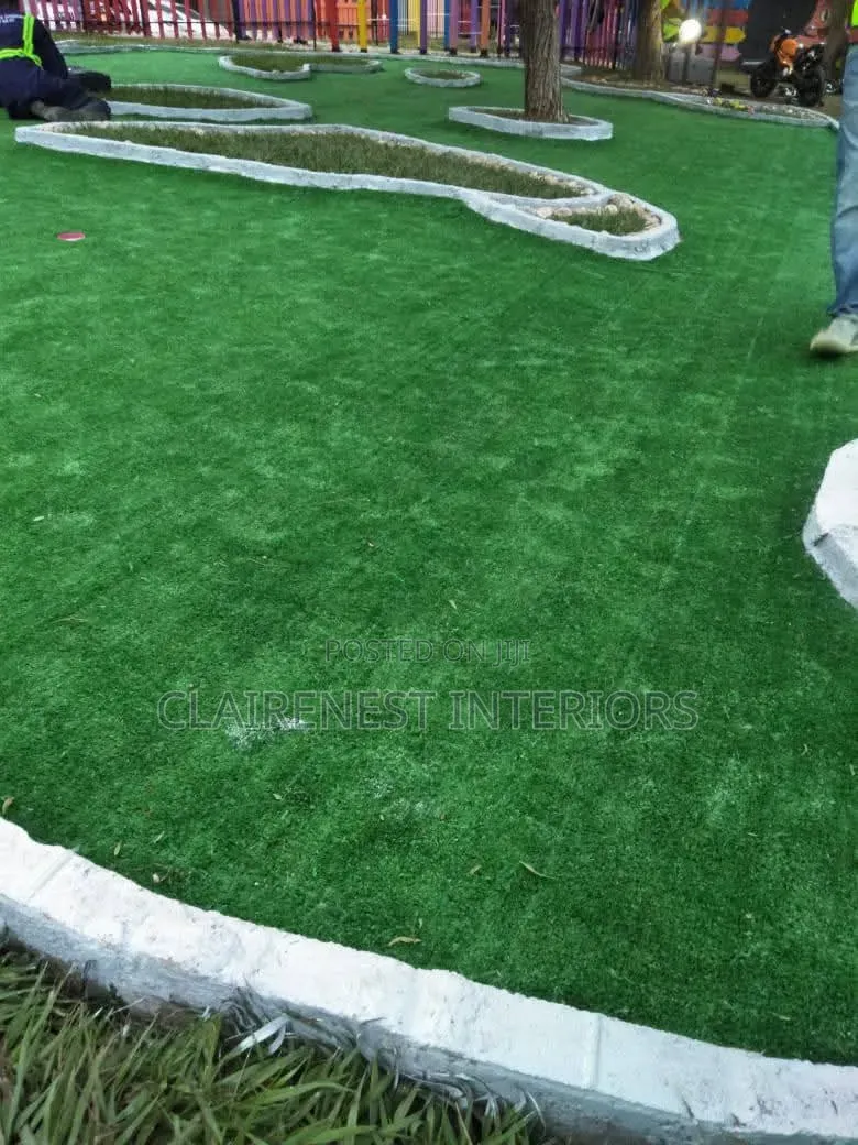 Vibrant Finish. Golf Play Area, Green Artificial Grass Carpet