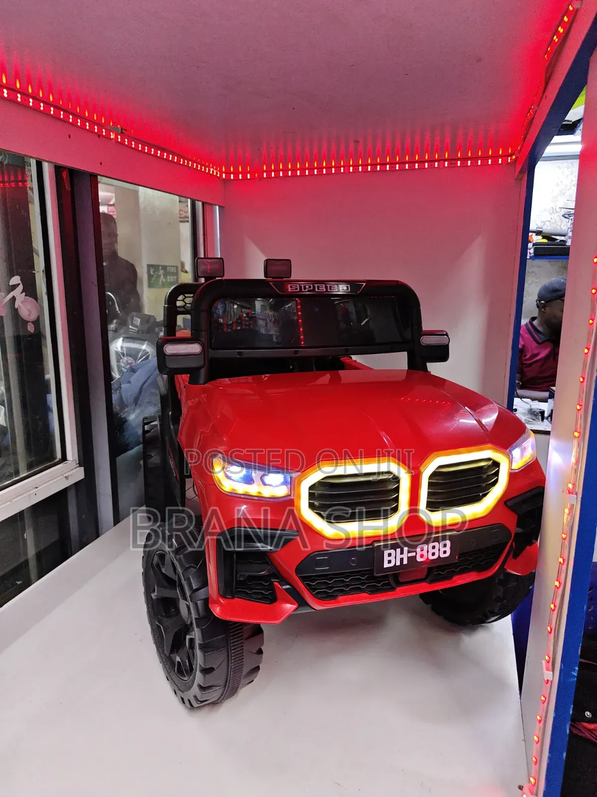 Kids Luxury Electric Ride-on Car – Premium Rechargeable Toy Car