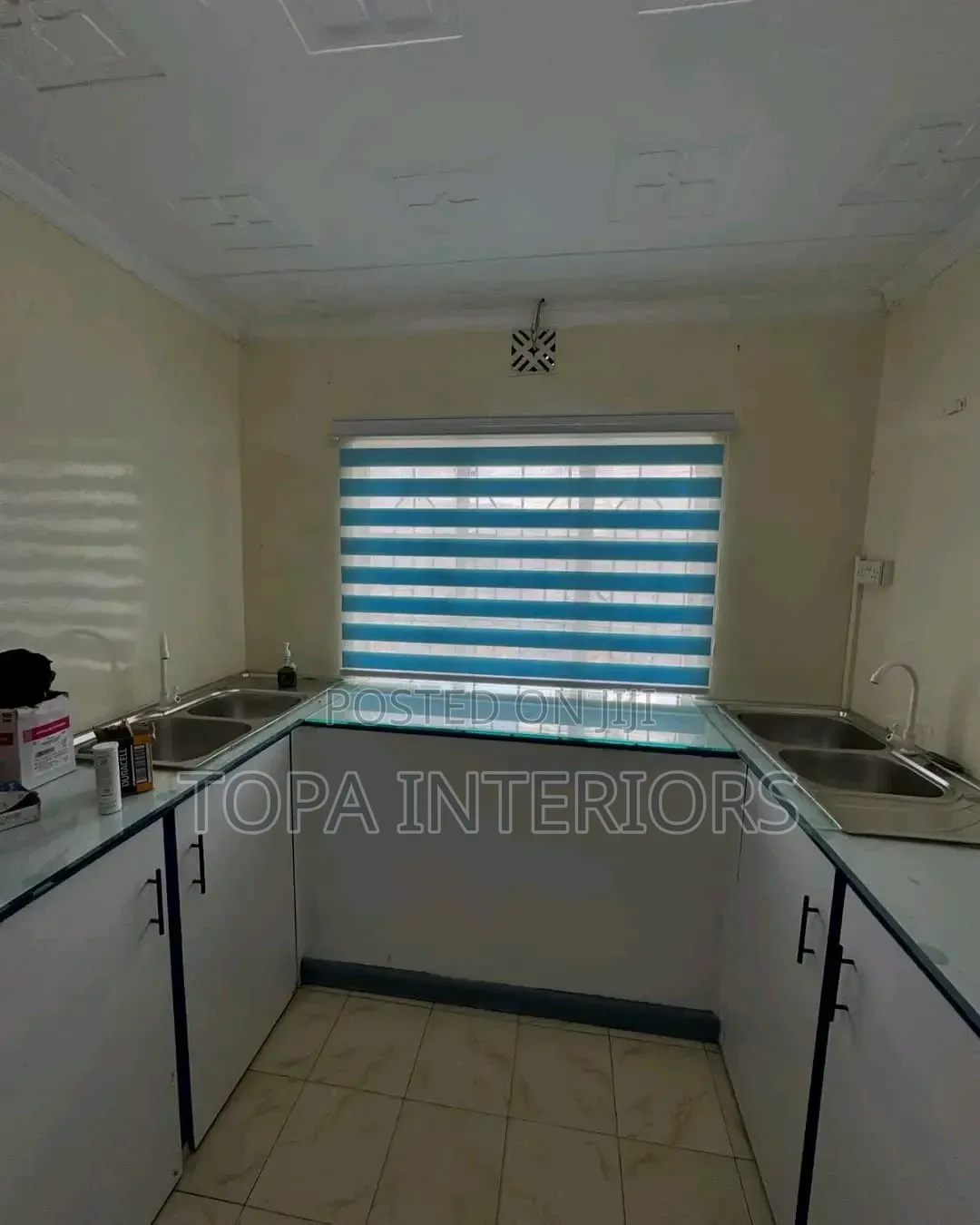 Adjustable Premium Horizontal Kitchen Roller Window Blinds