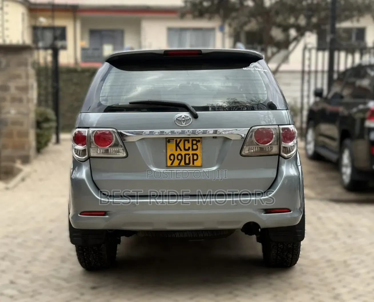 Toyota Fortuner 2.5 D AWD 2014 Gray